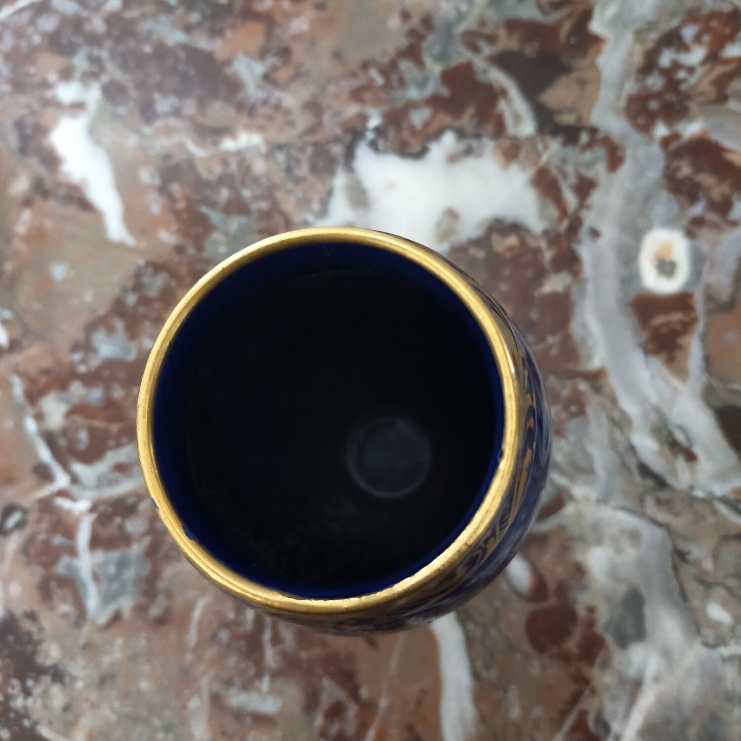 Bleu de Tours earthenware vase