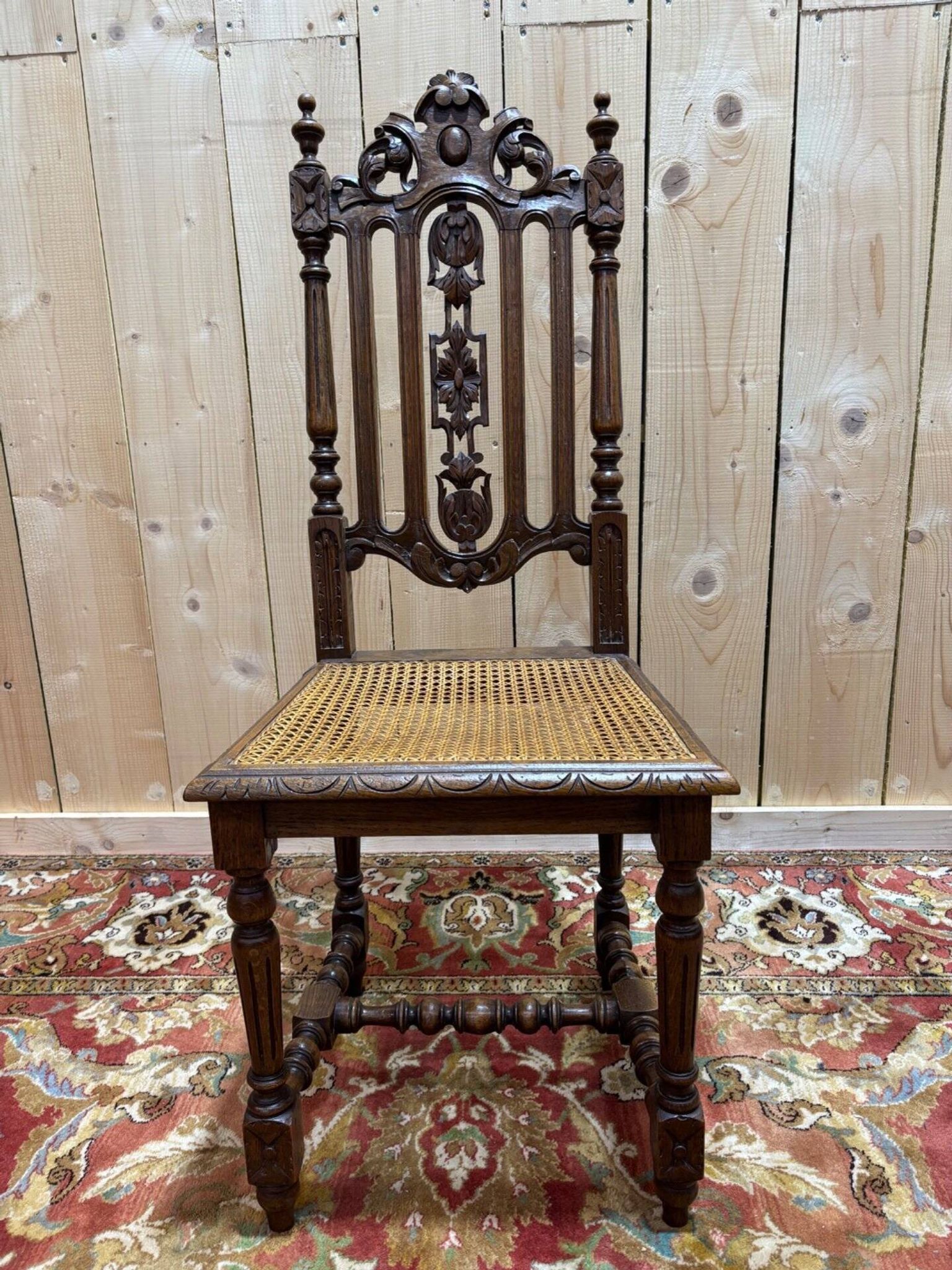 Série de 6 chaises haute époque