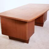 Executive desk model Boomerang standard from De Coene