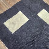 Moroccan pure wool Berber rug size 100 x 200 cm