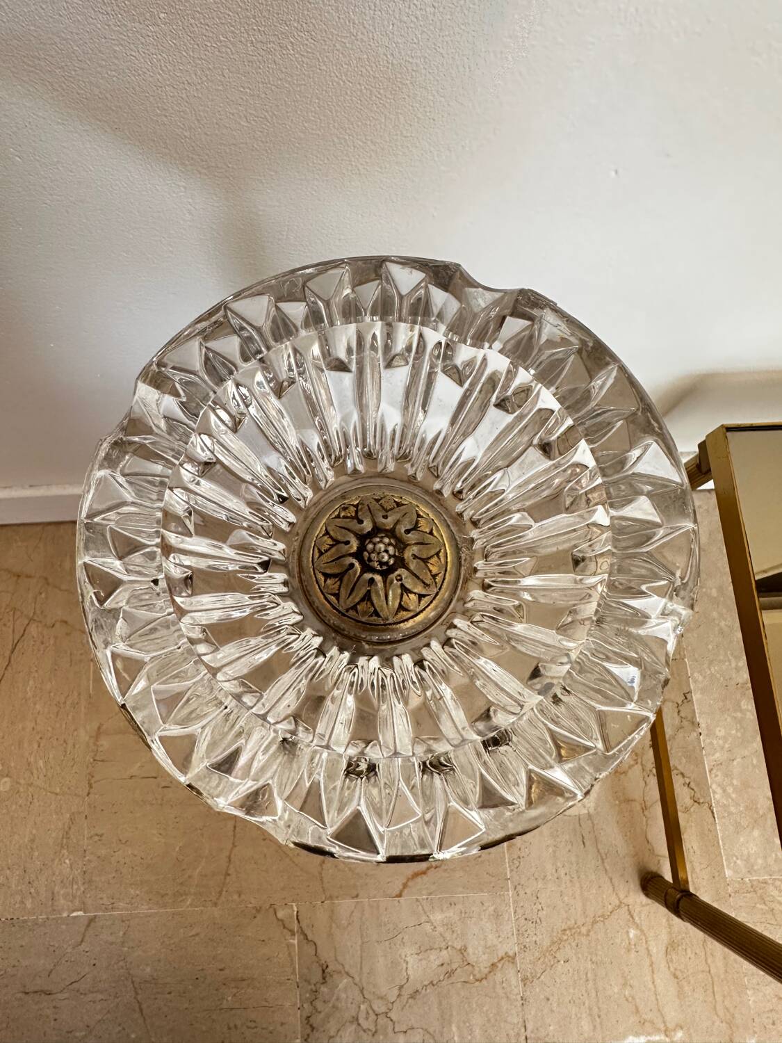 Cendrier sur pied laiton verre