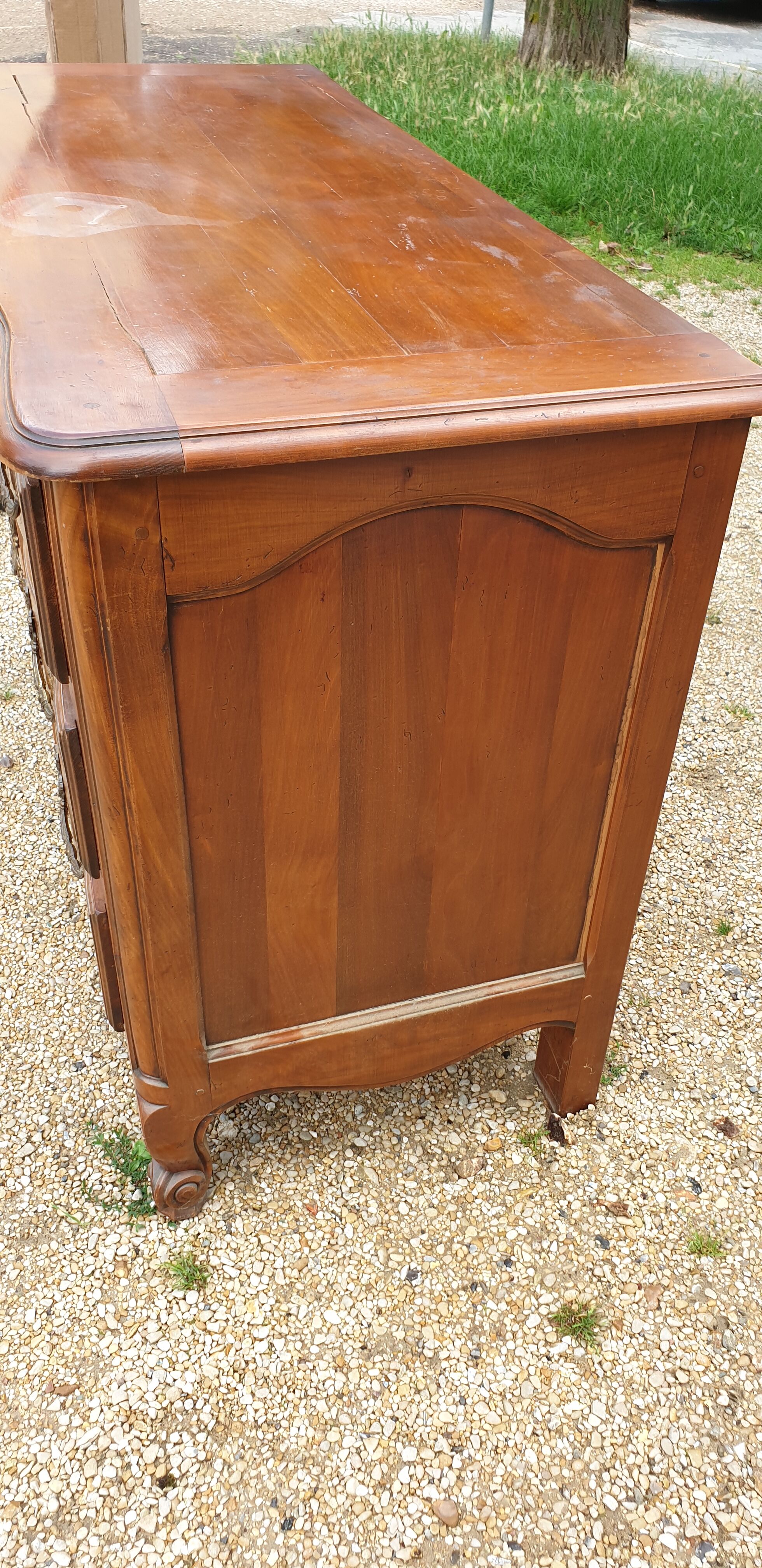 Chest of drawers Louis XV in cherry wood
