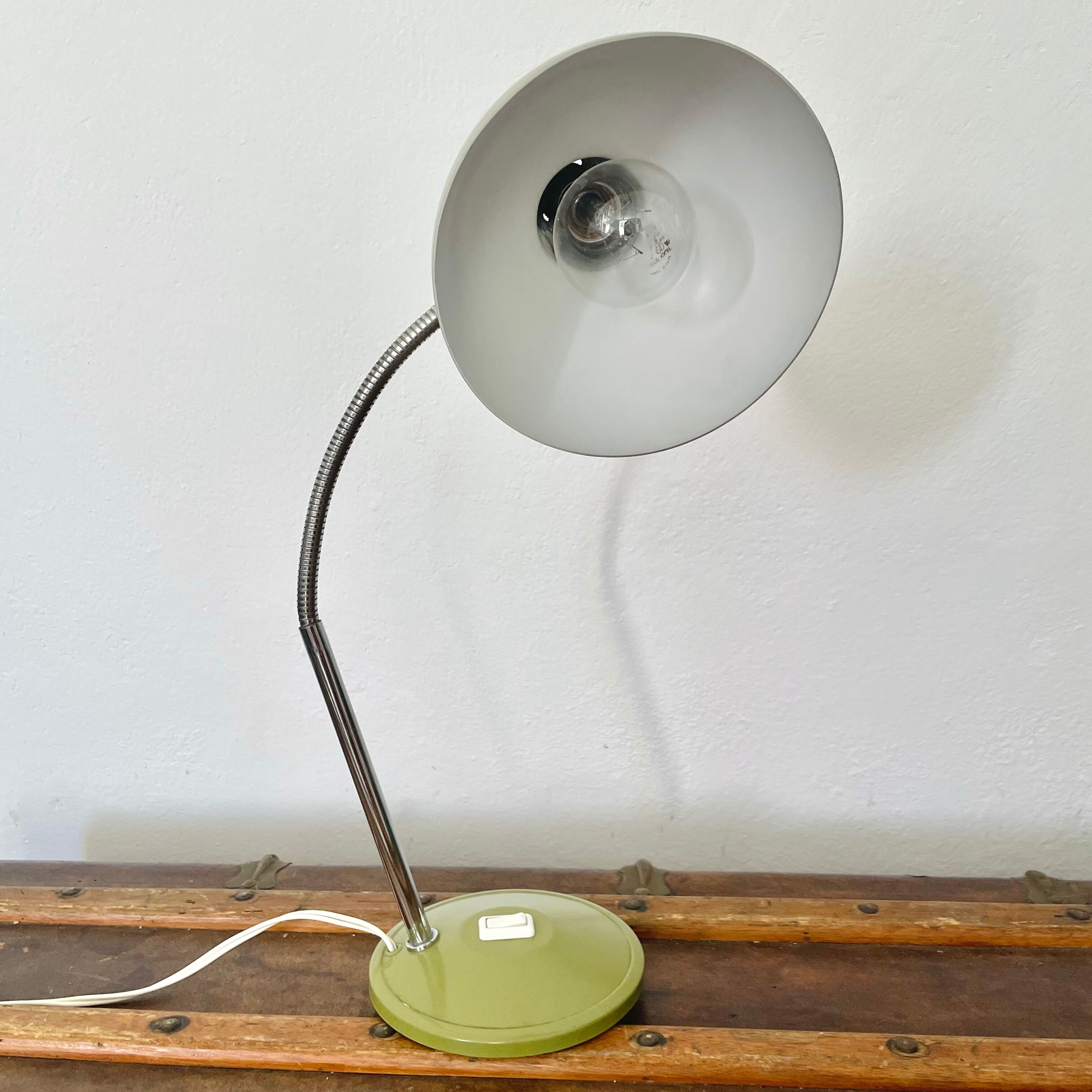 Khaki desk lamp 70s