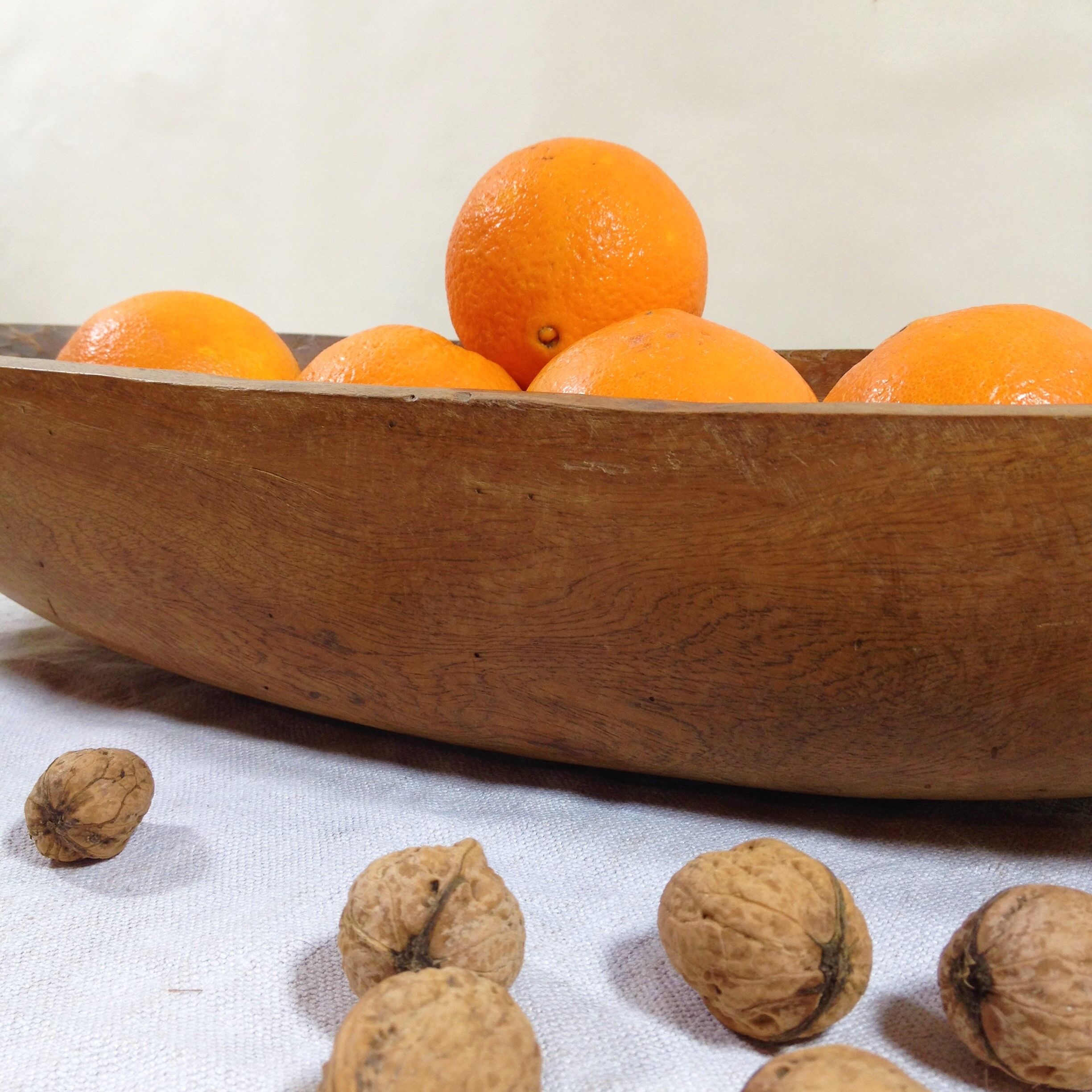 Plat en bois brut art populaire
