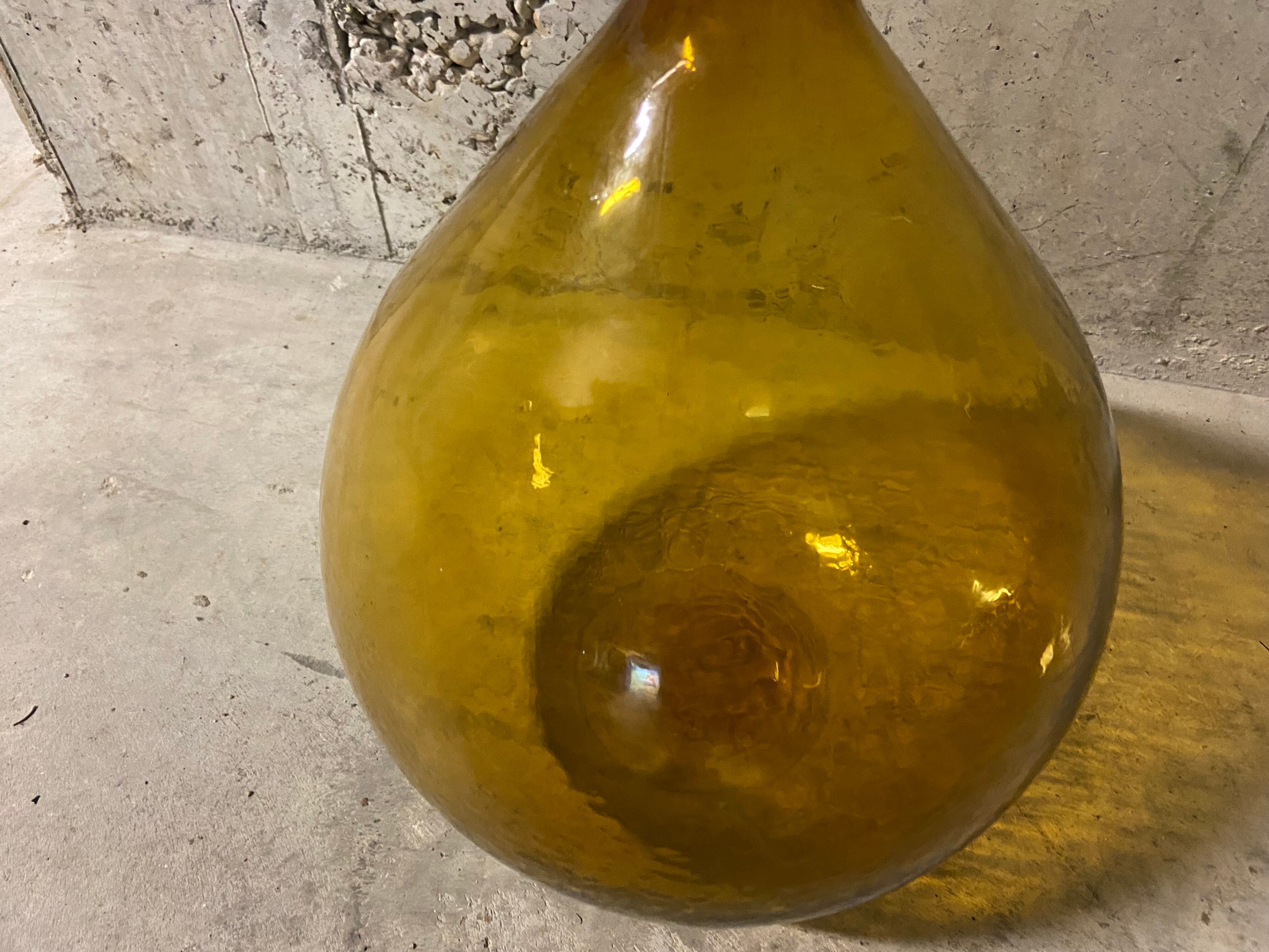 Amber demijohn
