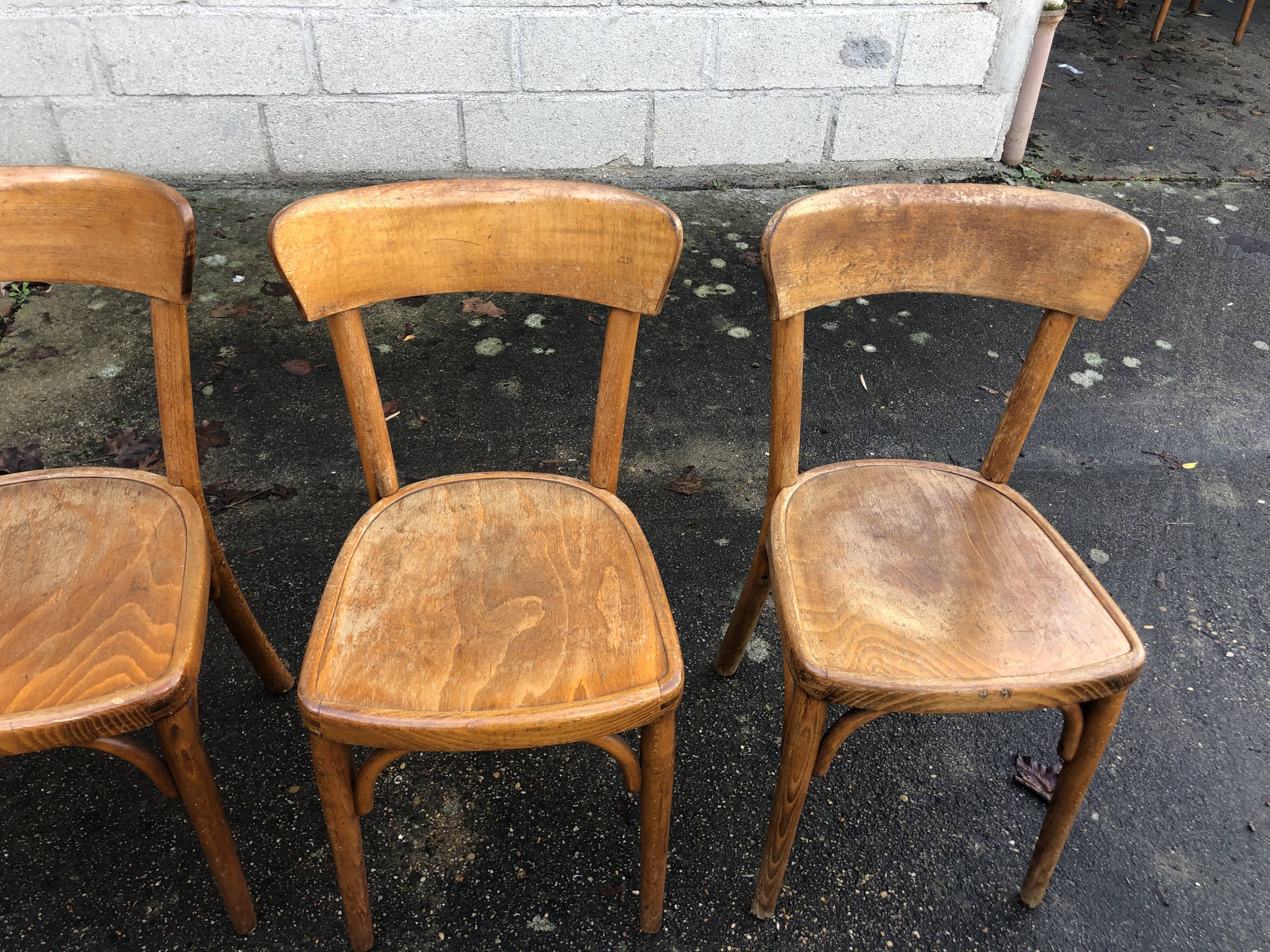 Lot of 4 vintage bistro chairs
