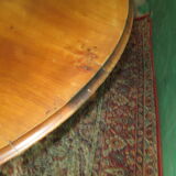 Round table in solid cherry