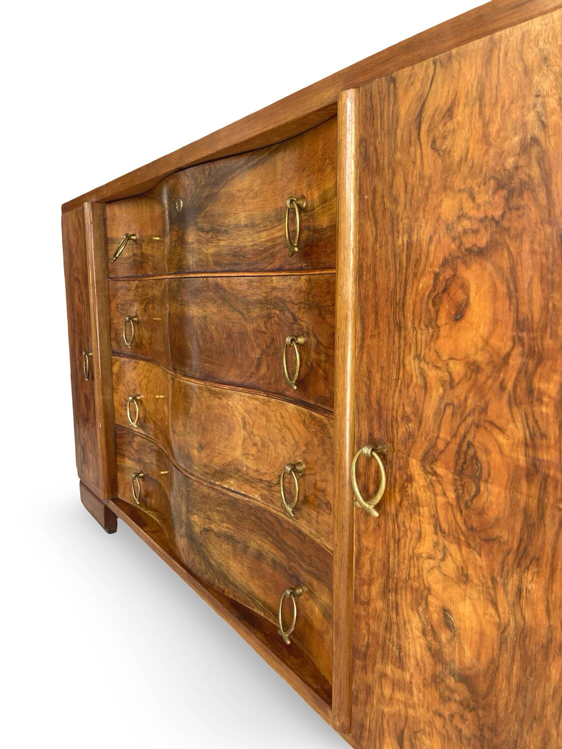 Italian Art deco walnut sideboard