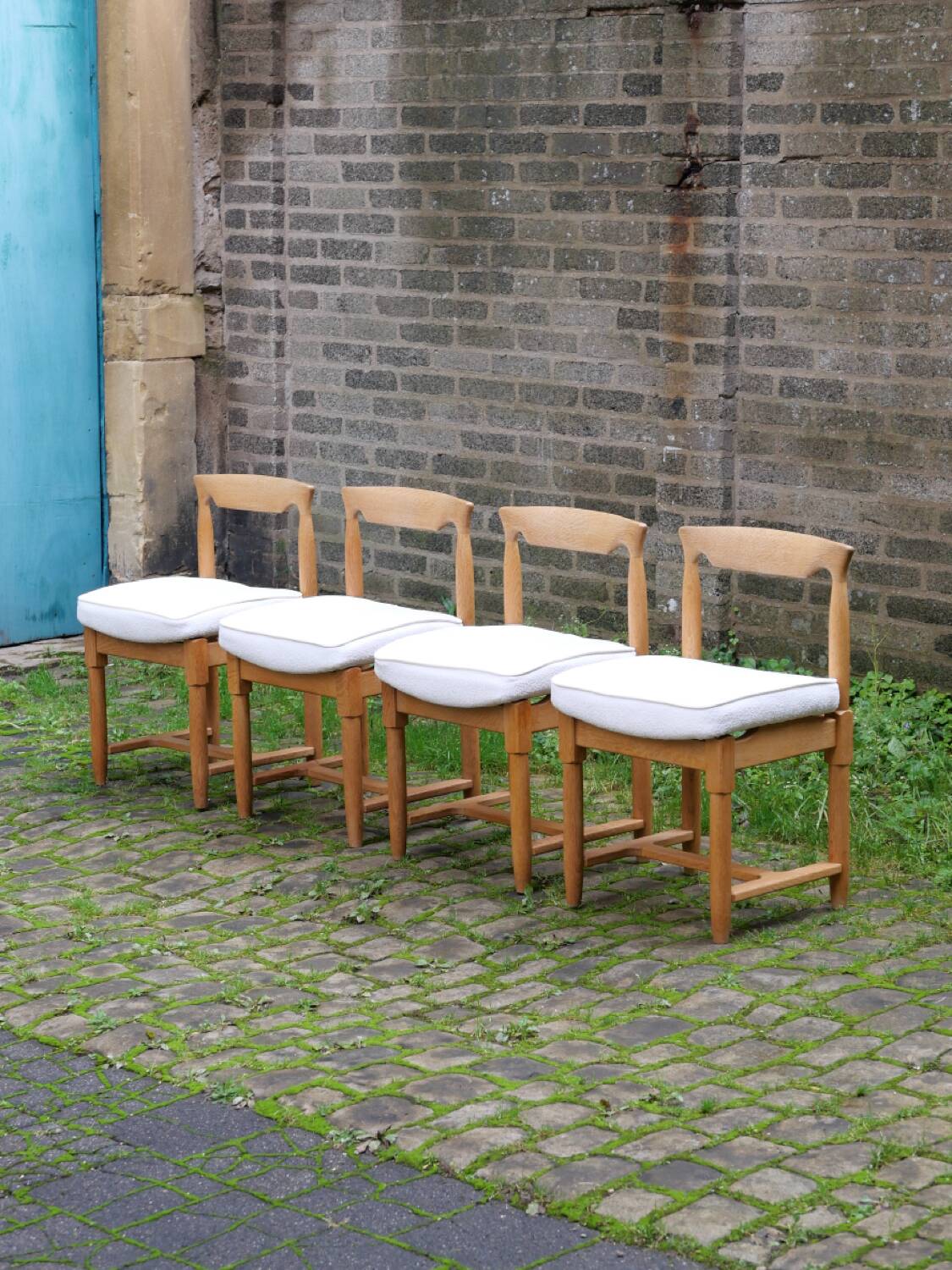Chairs by Guillerme & Chambron for Your Home