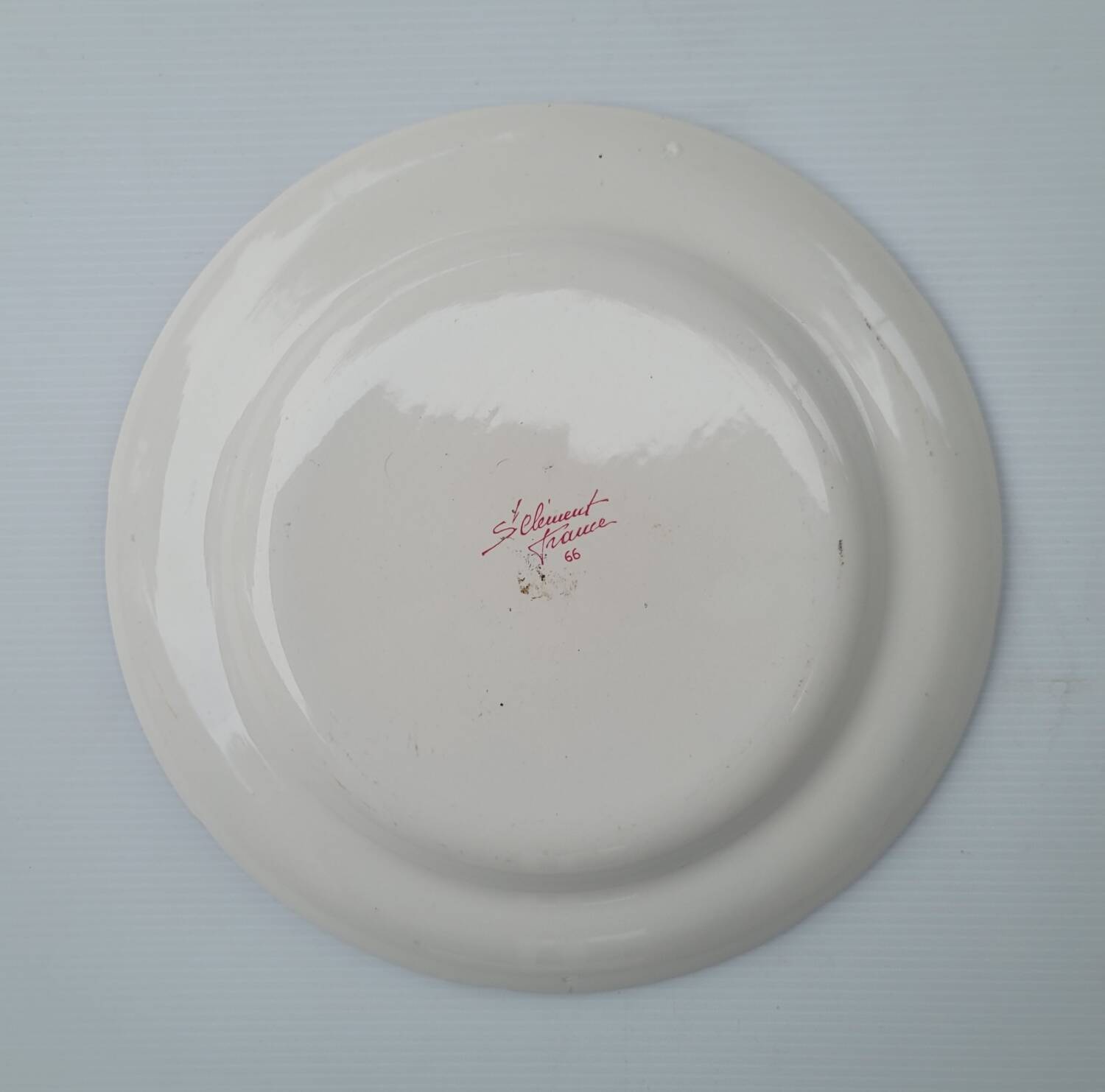 Saint Clément plate