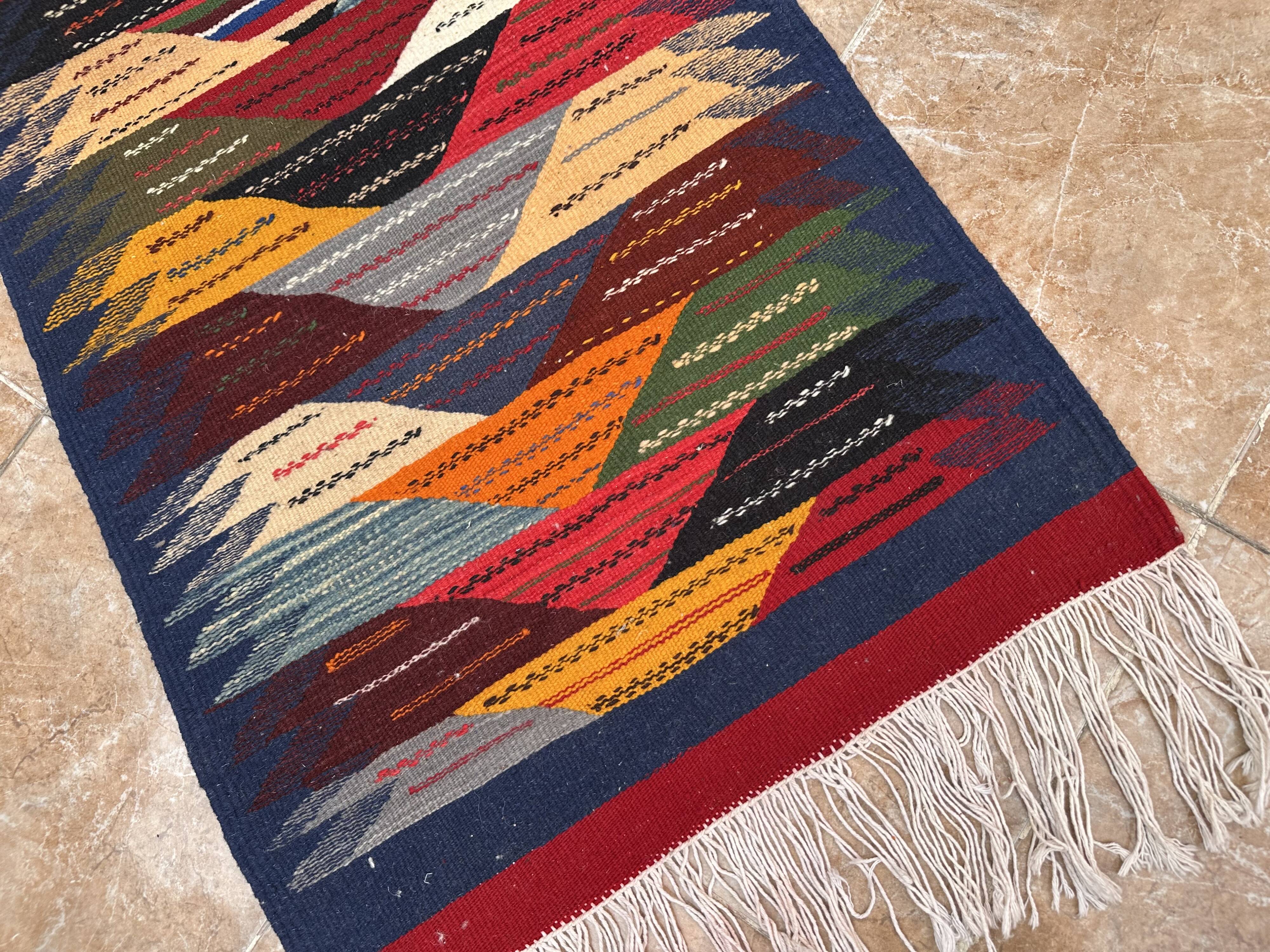 Small Moroccan rug, kilim picaso, flat woven rug, decoration