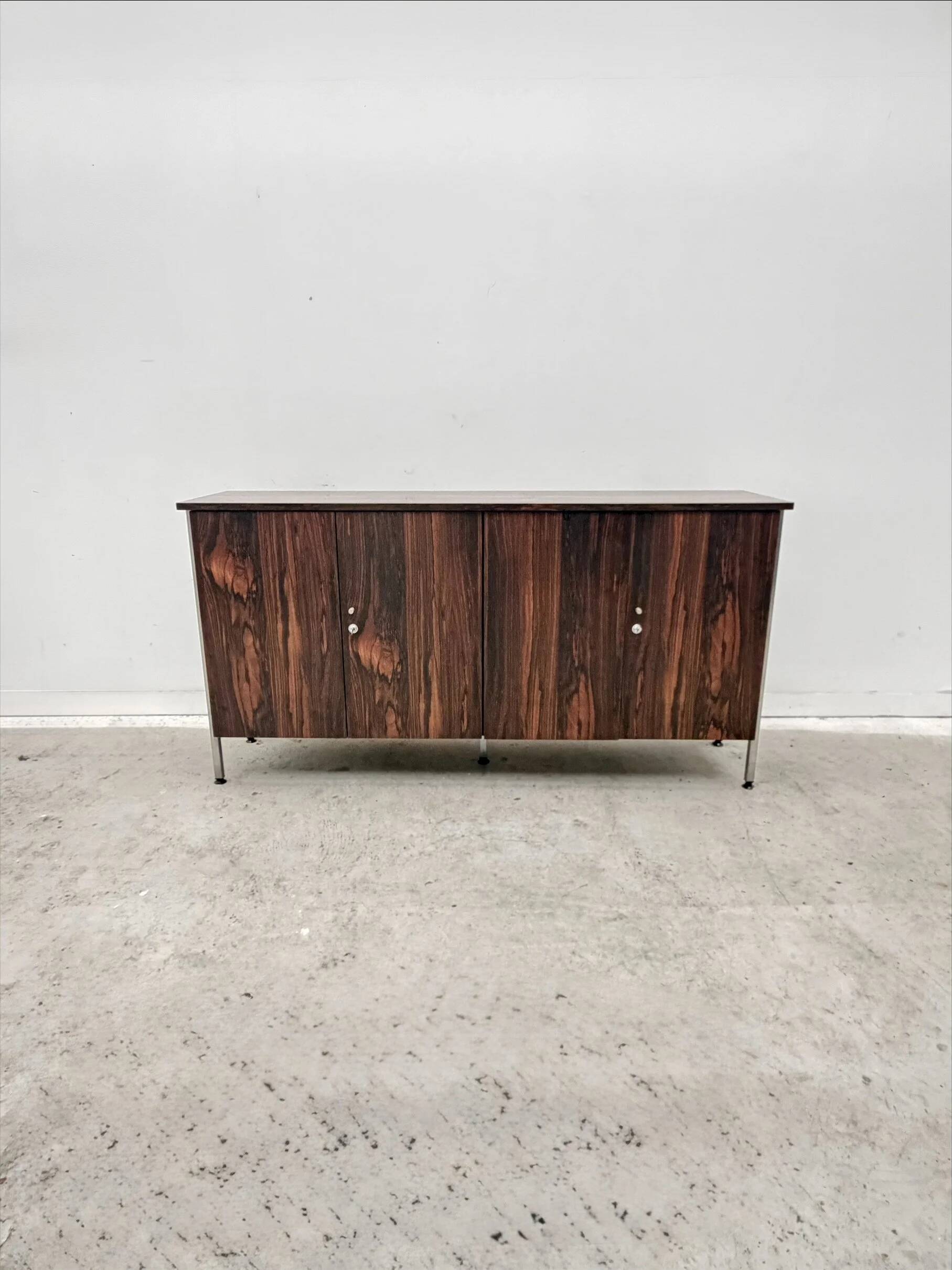 Enfilade in formica imitation rosewood with a chrome base, 1970.