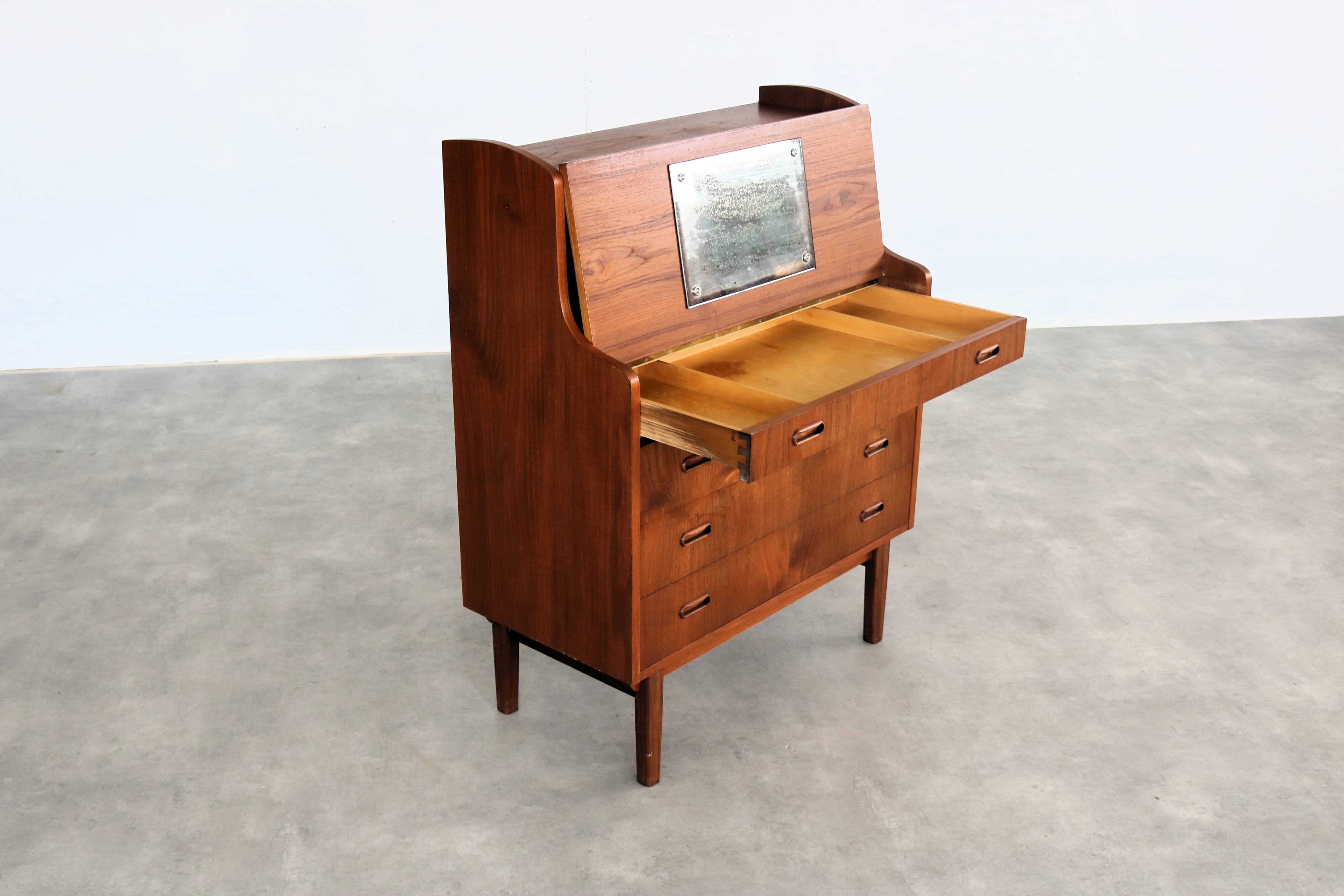 vintage secretary | dressing table | 1960s | Danish