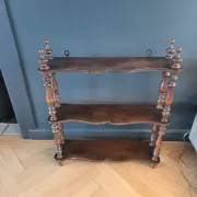 Antique shelf to hang/stand in turned wood - Ref 1464