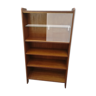 Vintage showcase library