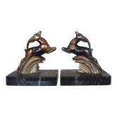 Bookend in regule