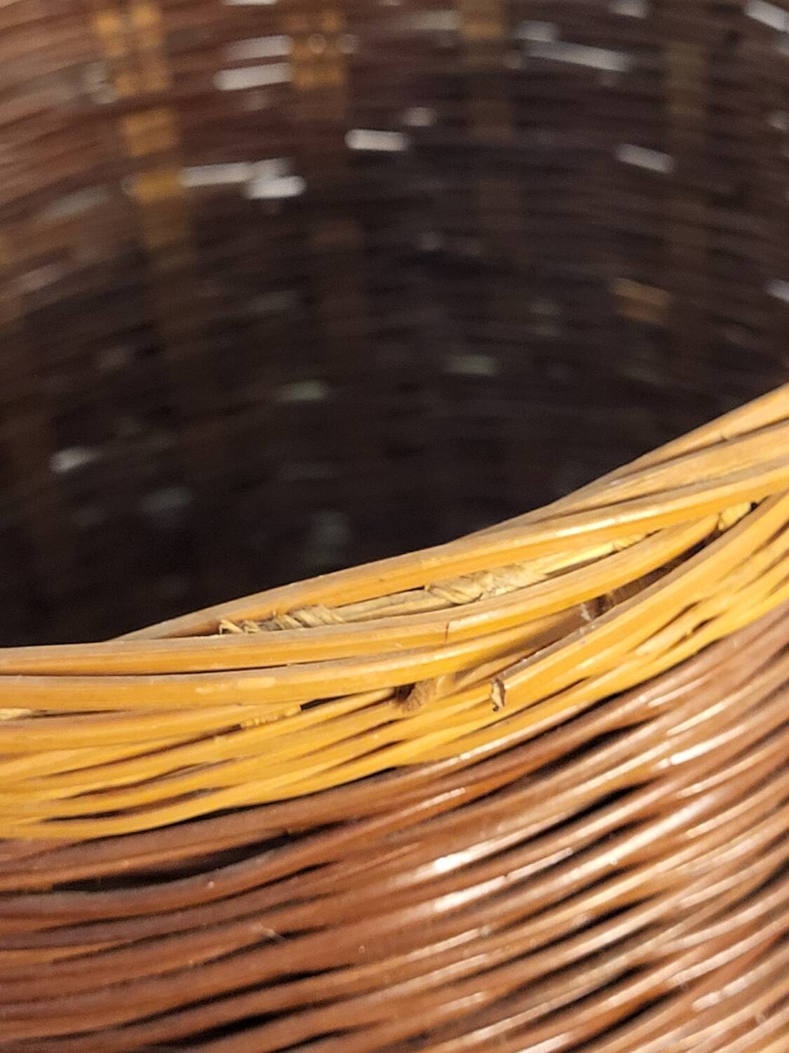Wicker rattan planter