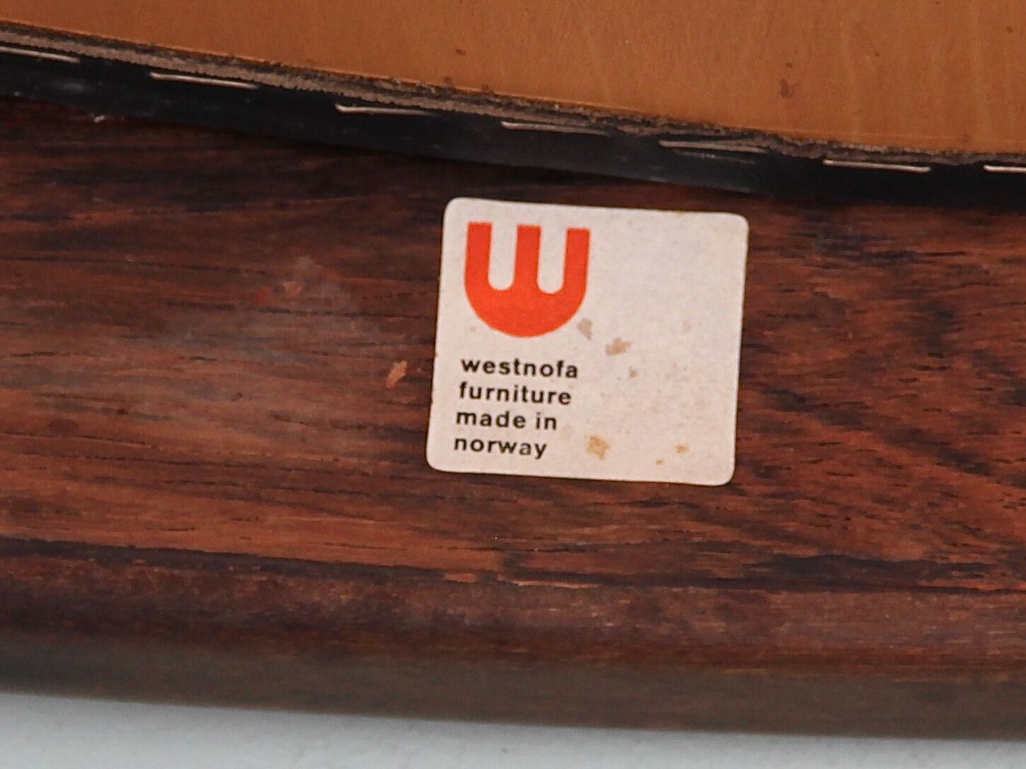 Scandinavian office chair in Rio rosewood