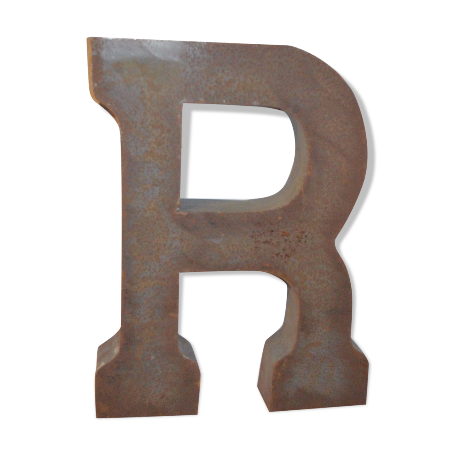 Industrial iron "r" letter