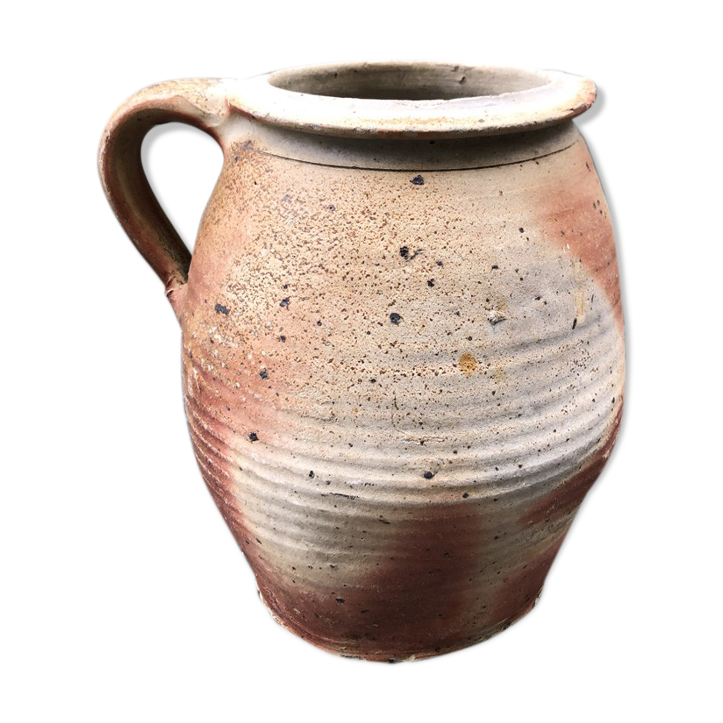 Old pot in glazed sandstone