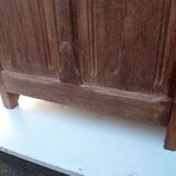 Furnished cooler of profession trade brewery in late XIX century oak bar