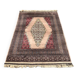 Handmade Pakistani rug