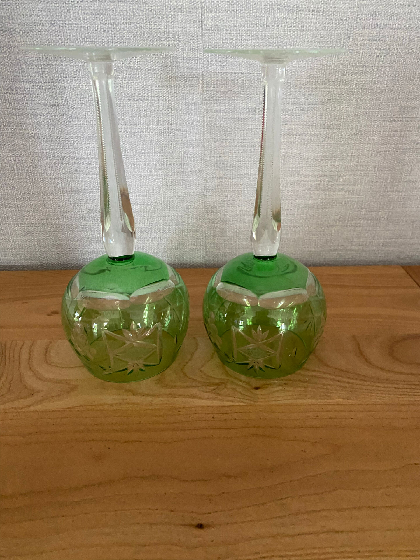 2 crystal Roemer wine glasses from the 70s/80s.