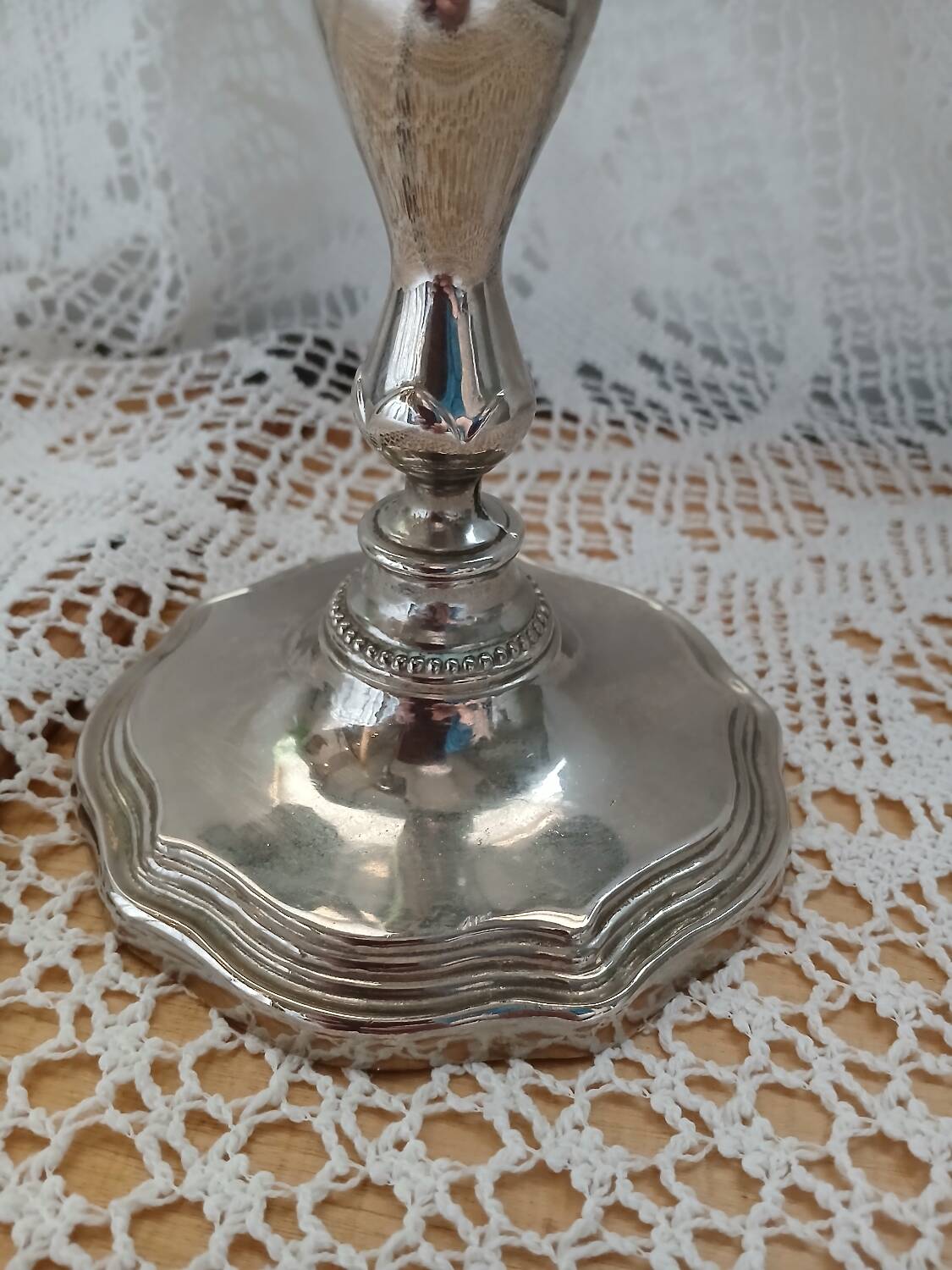 5-headed metal candlestick