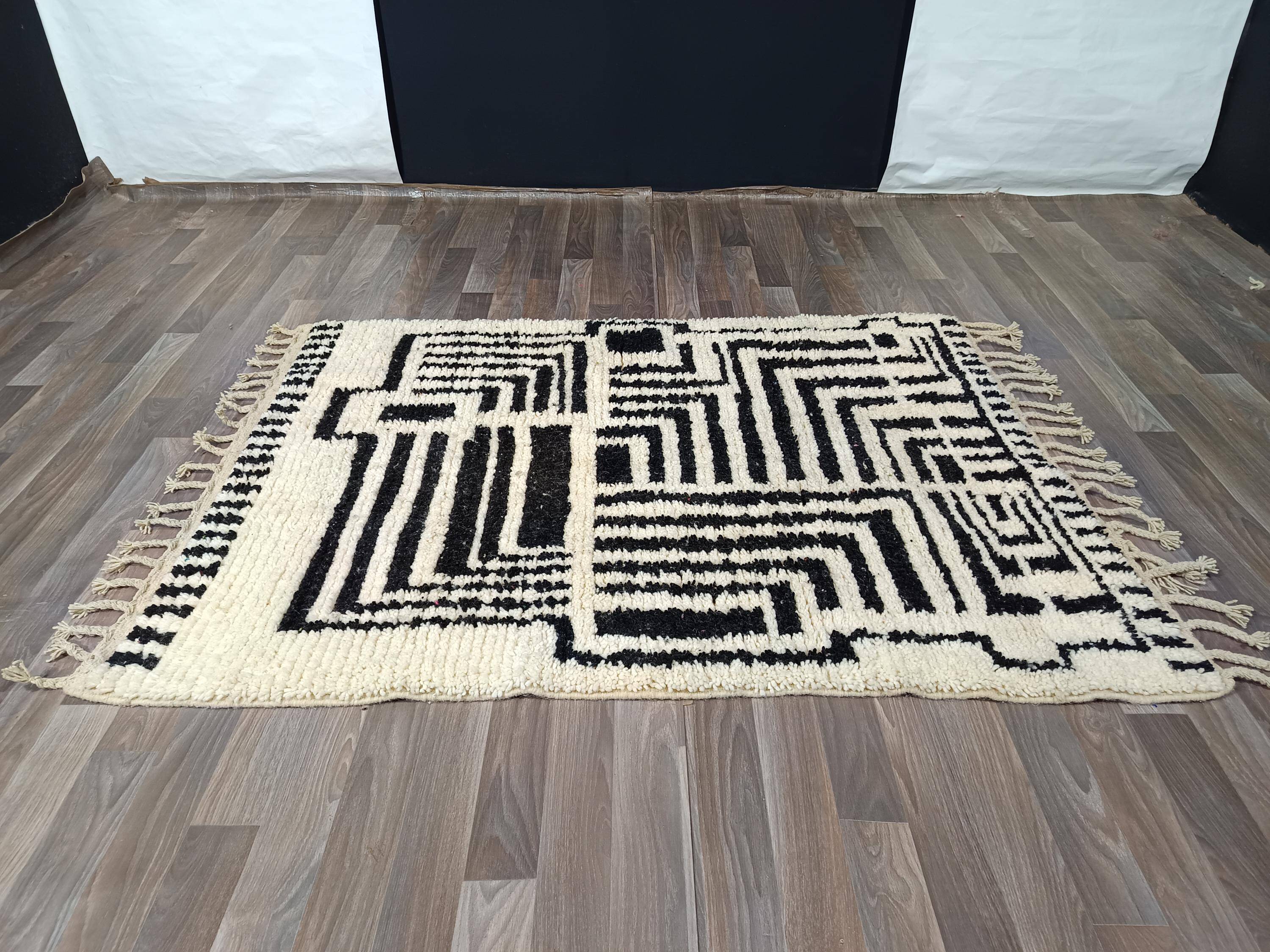 Handmade wool rug Morocco 3 x 2 m