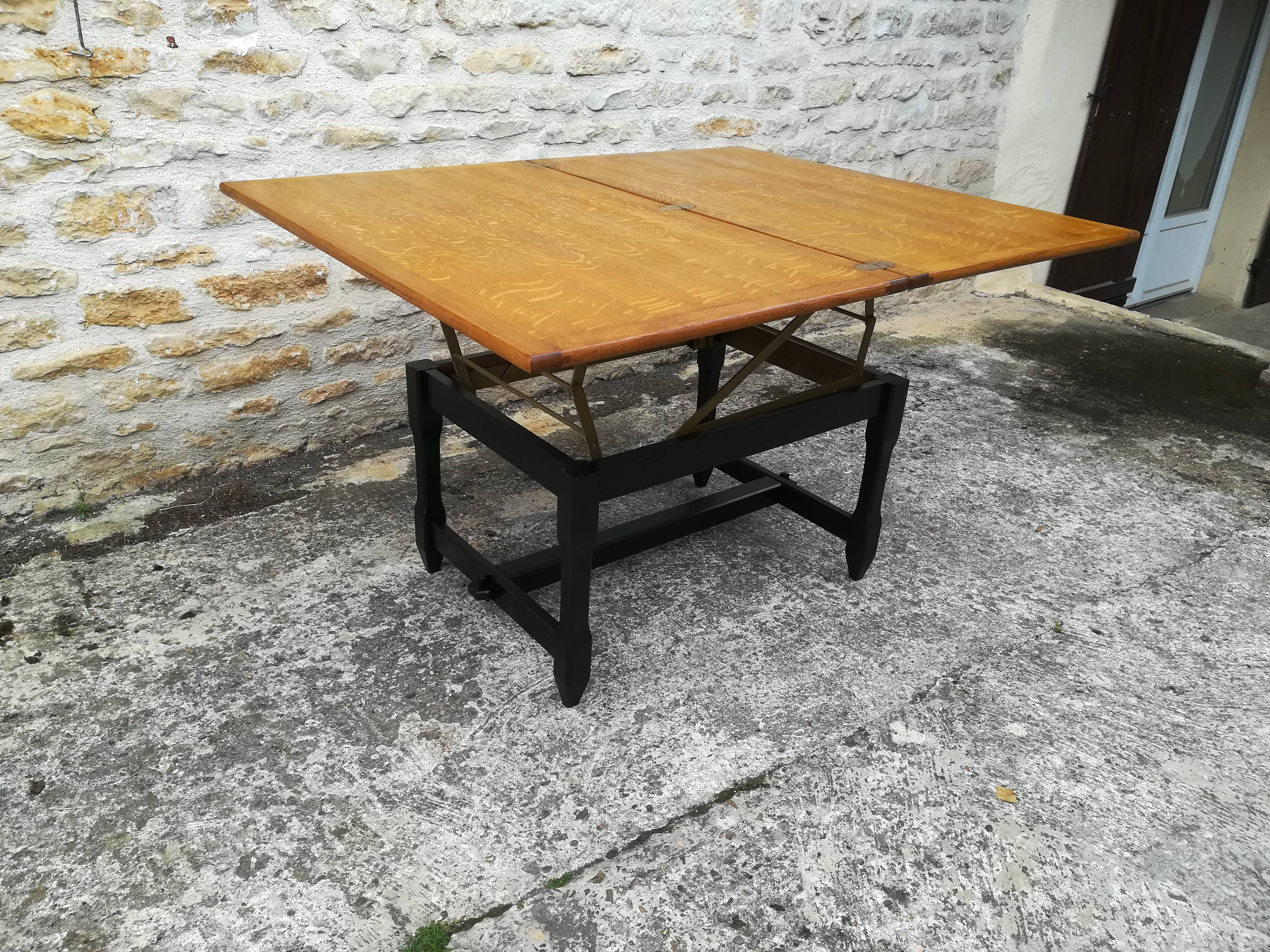 Modular oak coffee table