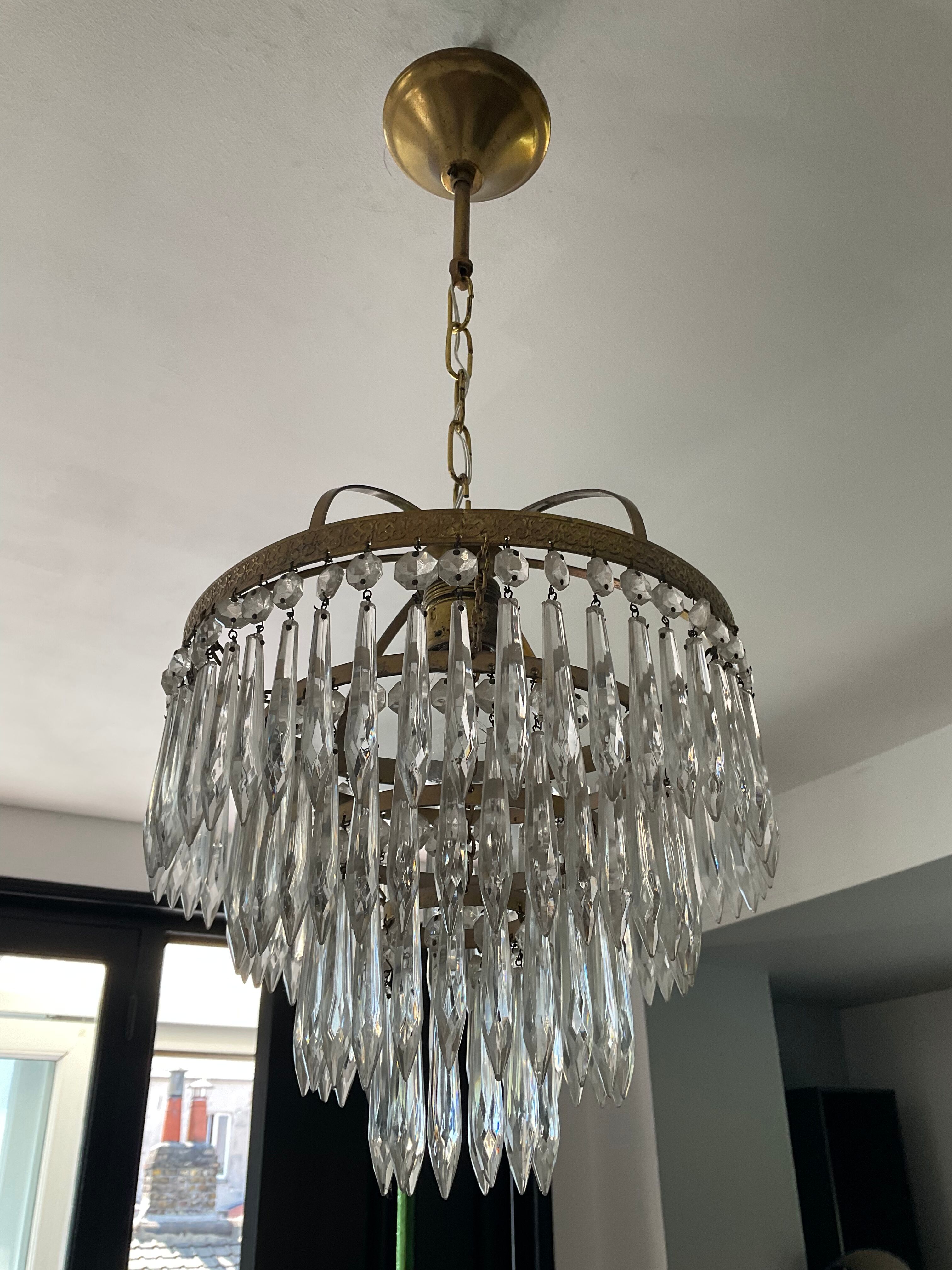 Chandelier cascade of tassels from the 60s-70s