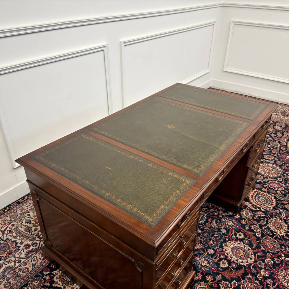 English Classic Desk with Green Leather