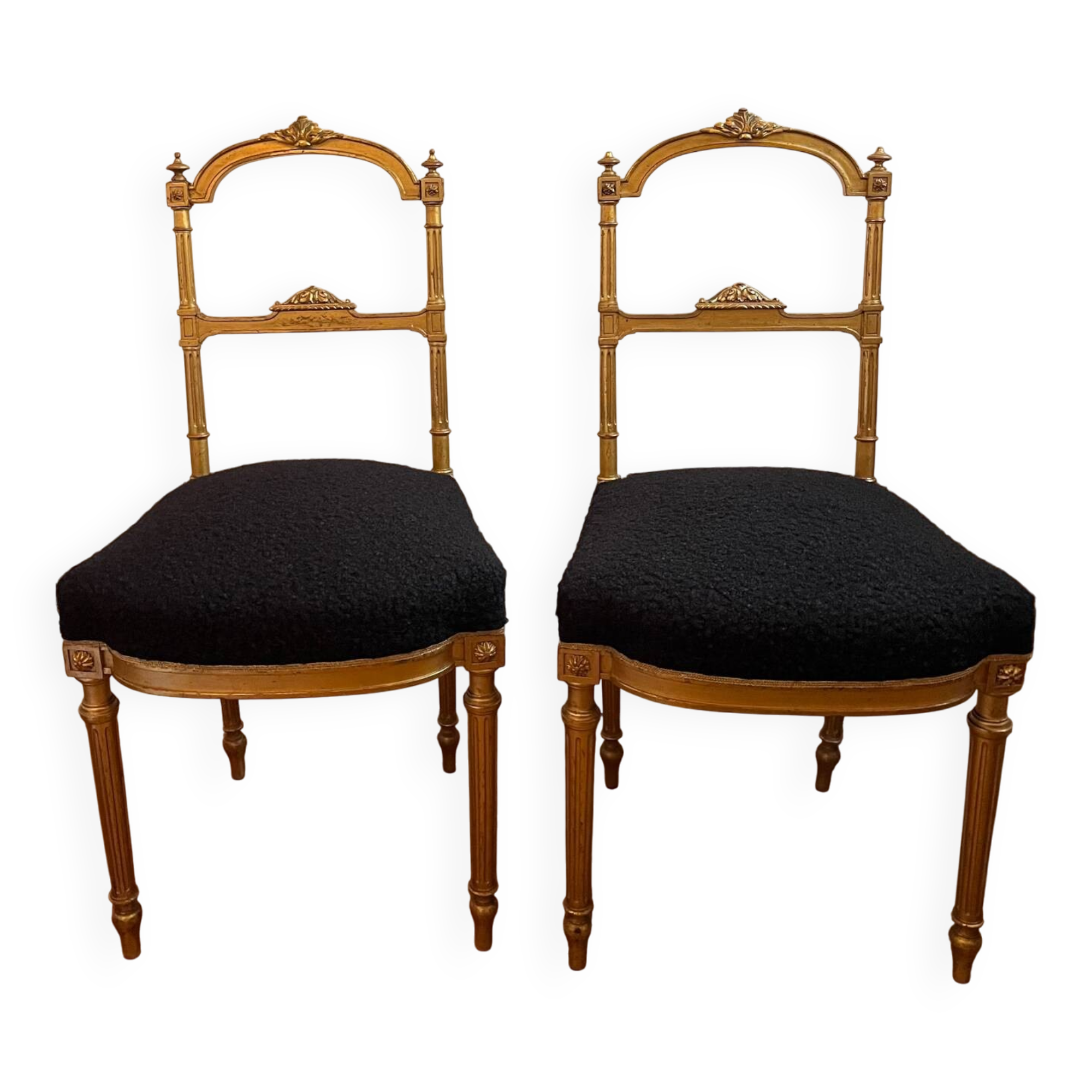 Flying chairs (bedroom chairs)