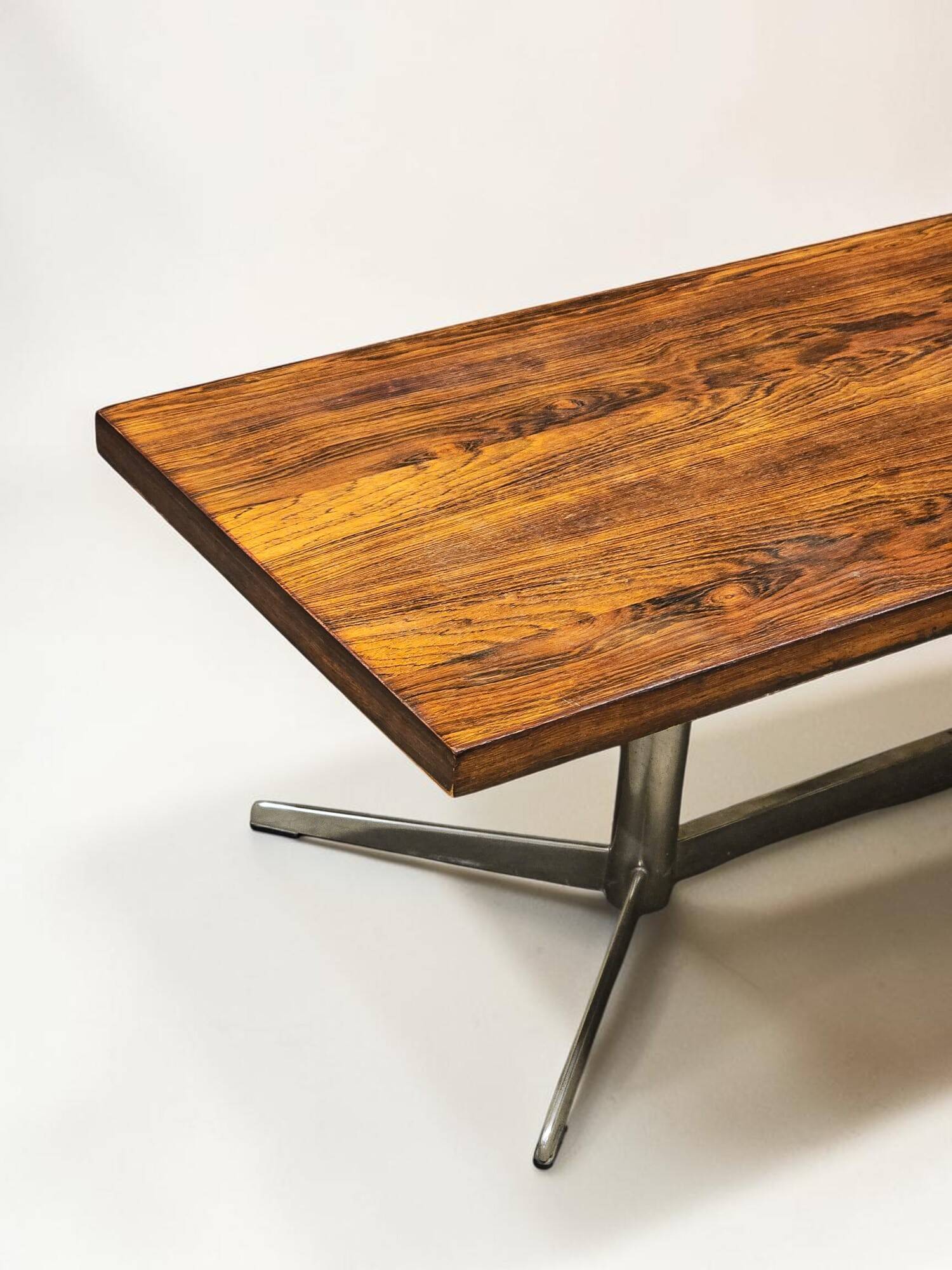 Mid-Century Modern Coffee Table – 1970 Netherlands