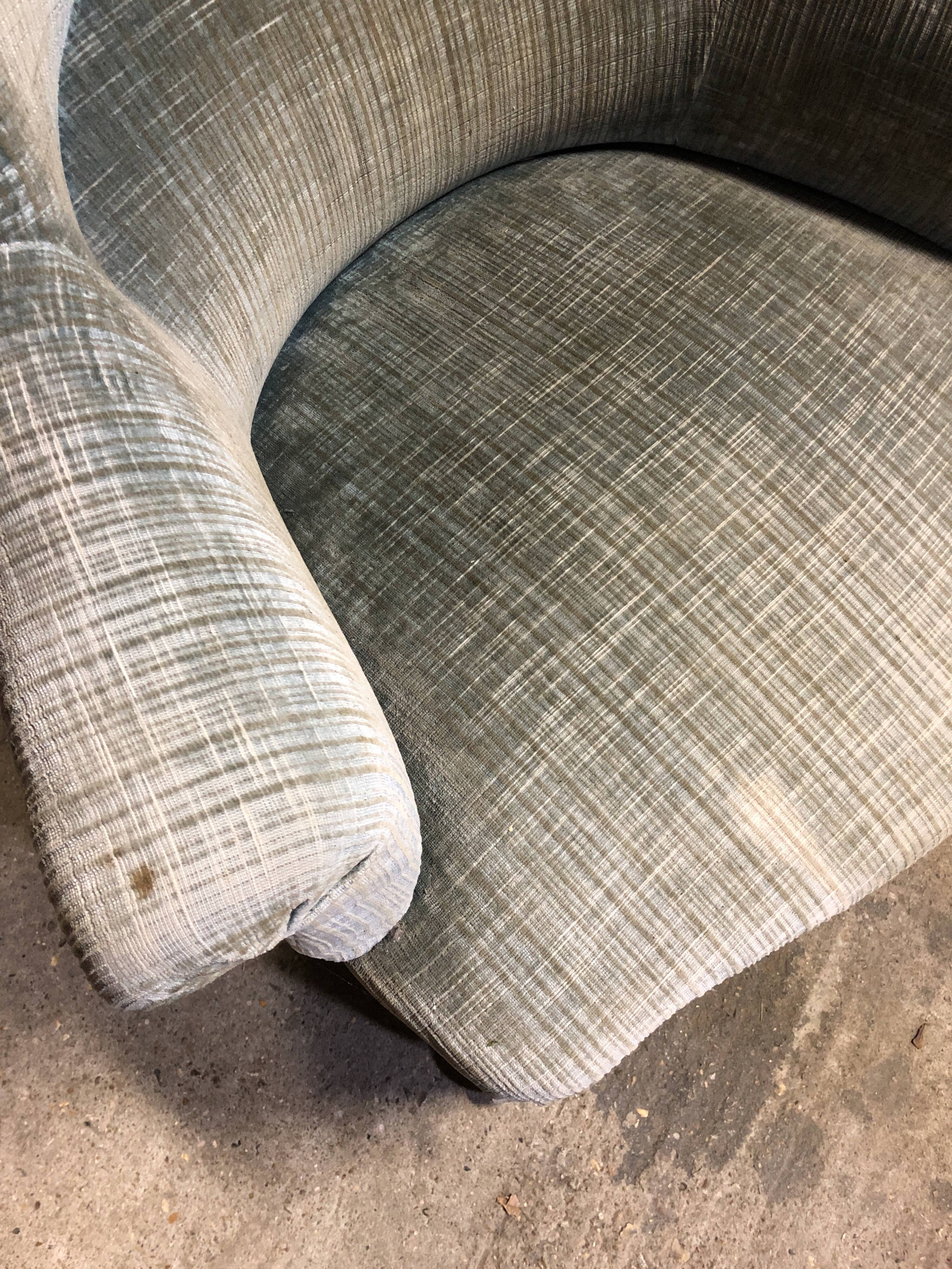 Ancient water green toad chair