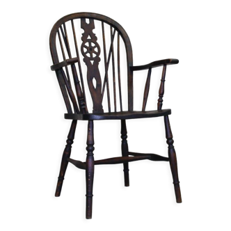 Windsor Wheelback Chair