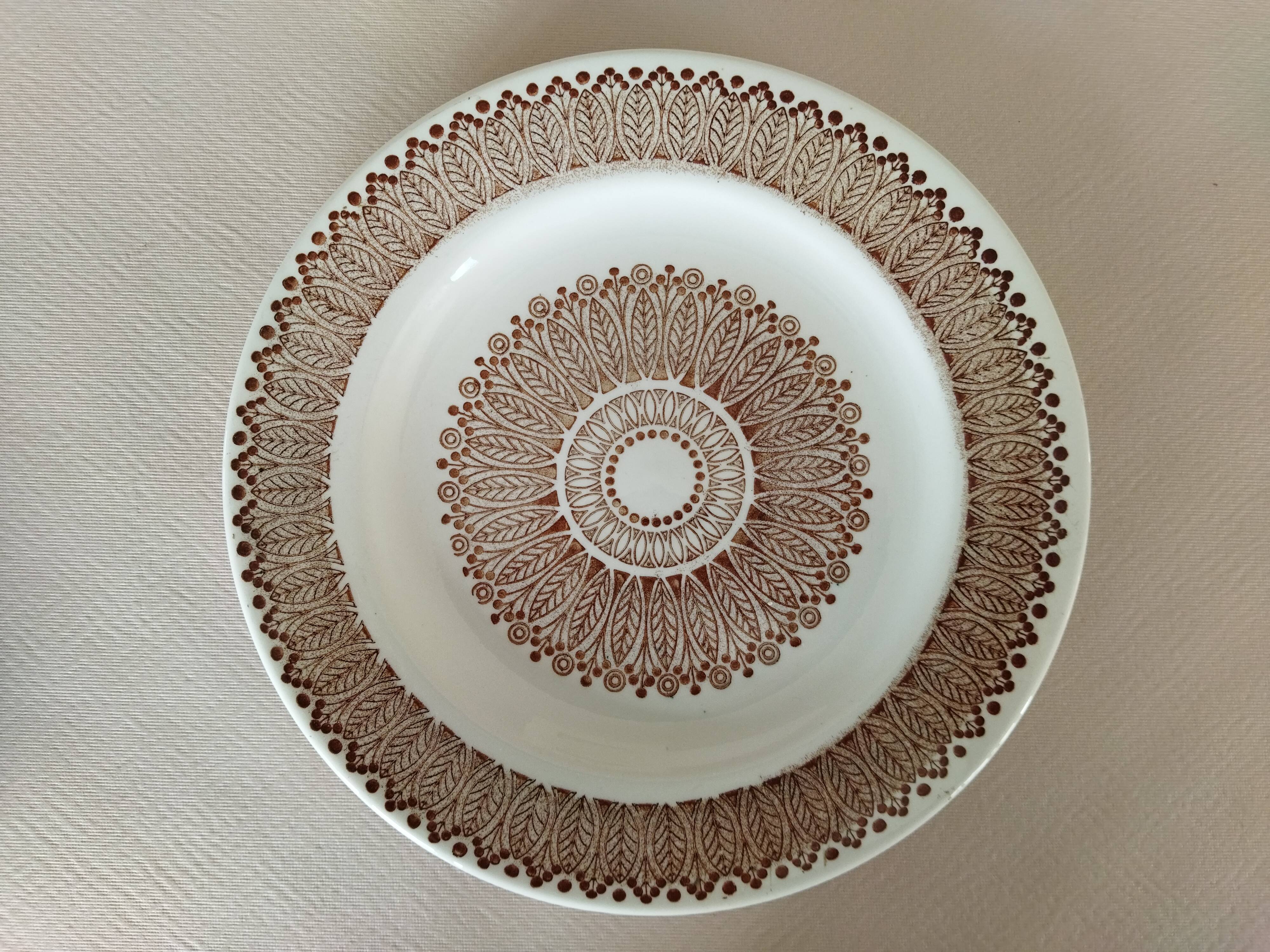 3 vintage flat plates Boch La Louvière