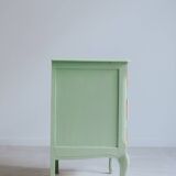 Small green Parisian chest of drawers with 3 drawers in semi-solid oak