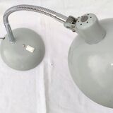 Metal articulated desk lamp
