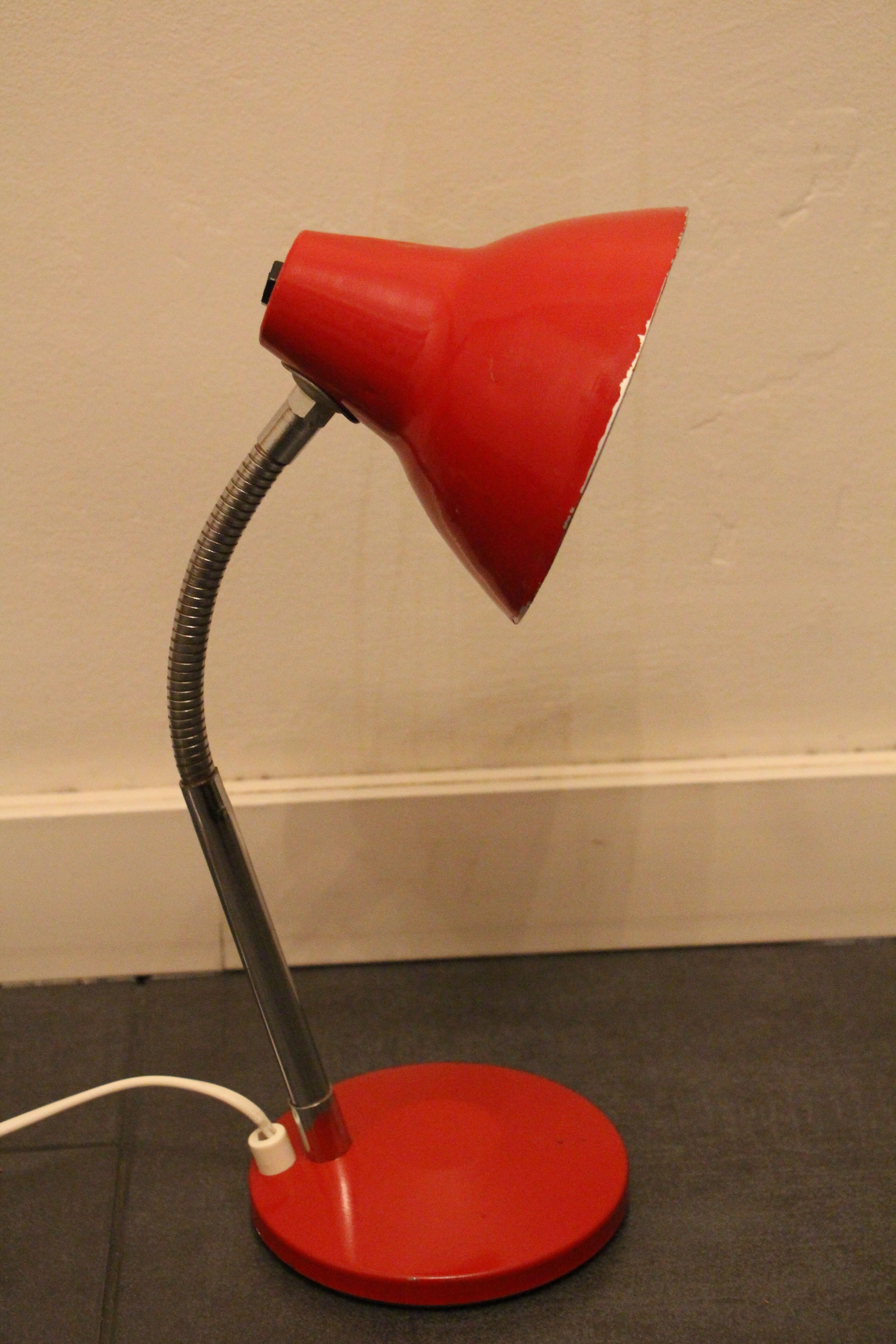 Aluminor desk lamp red 70's