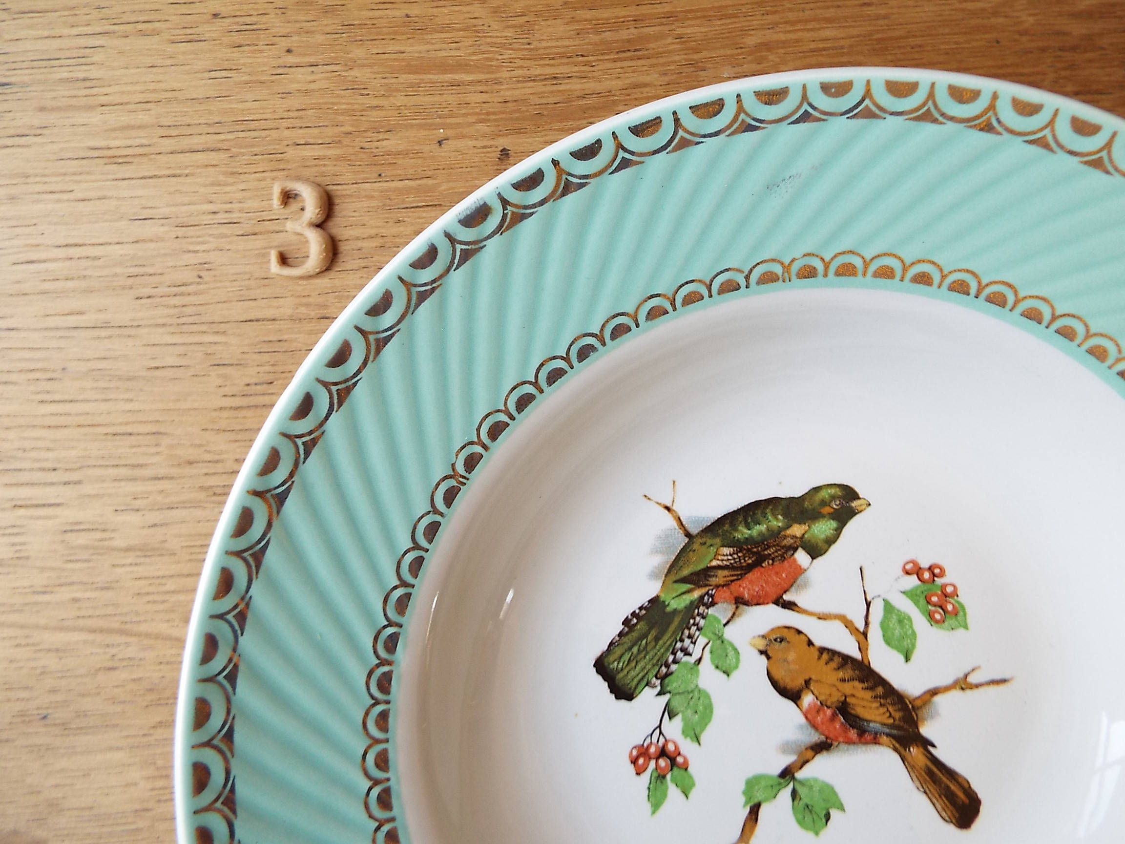 Set of 8 soup plates