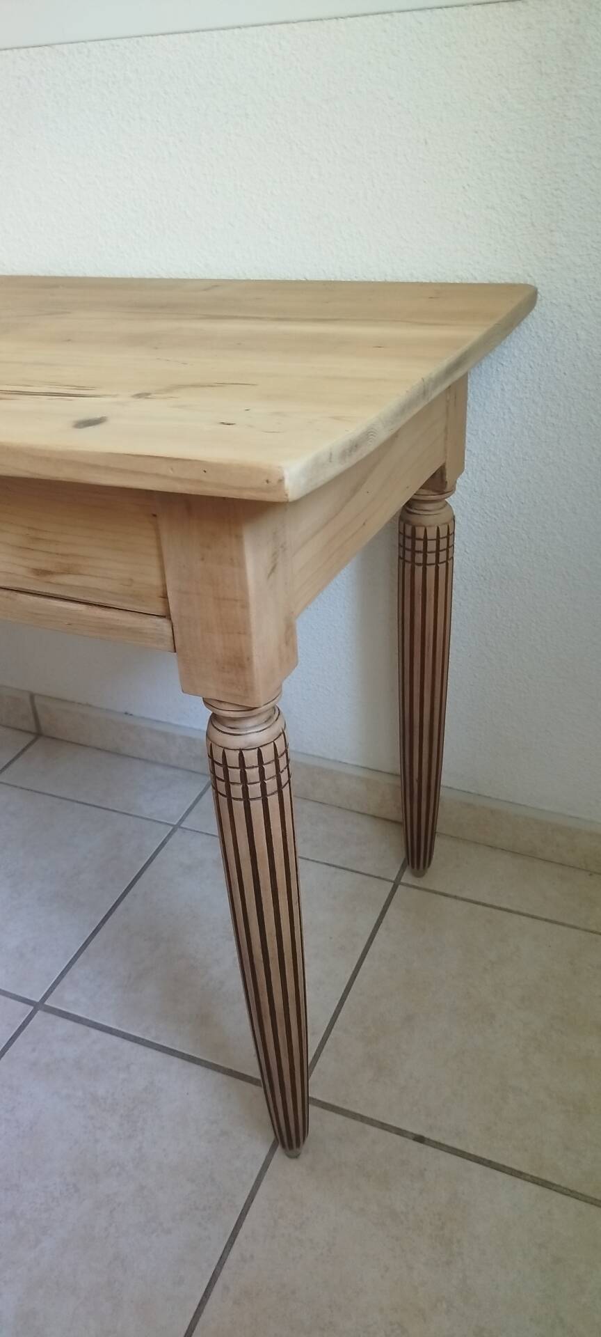 Table d'appoint, bureau d'inspiration Louis XVI