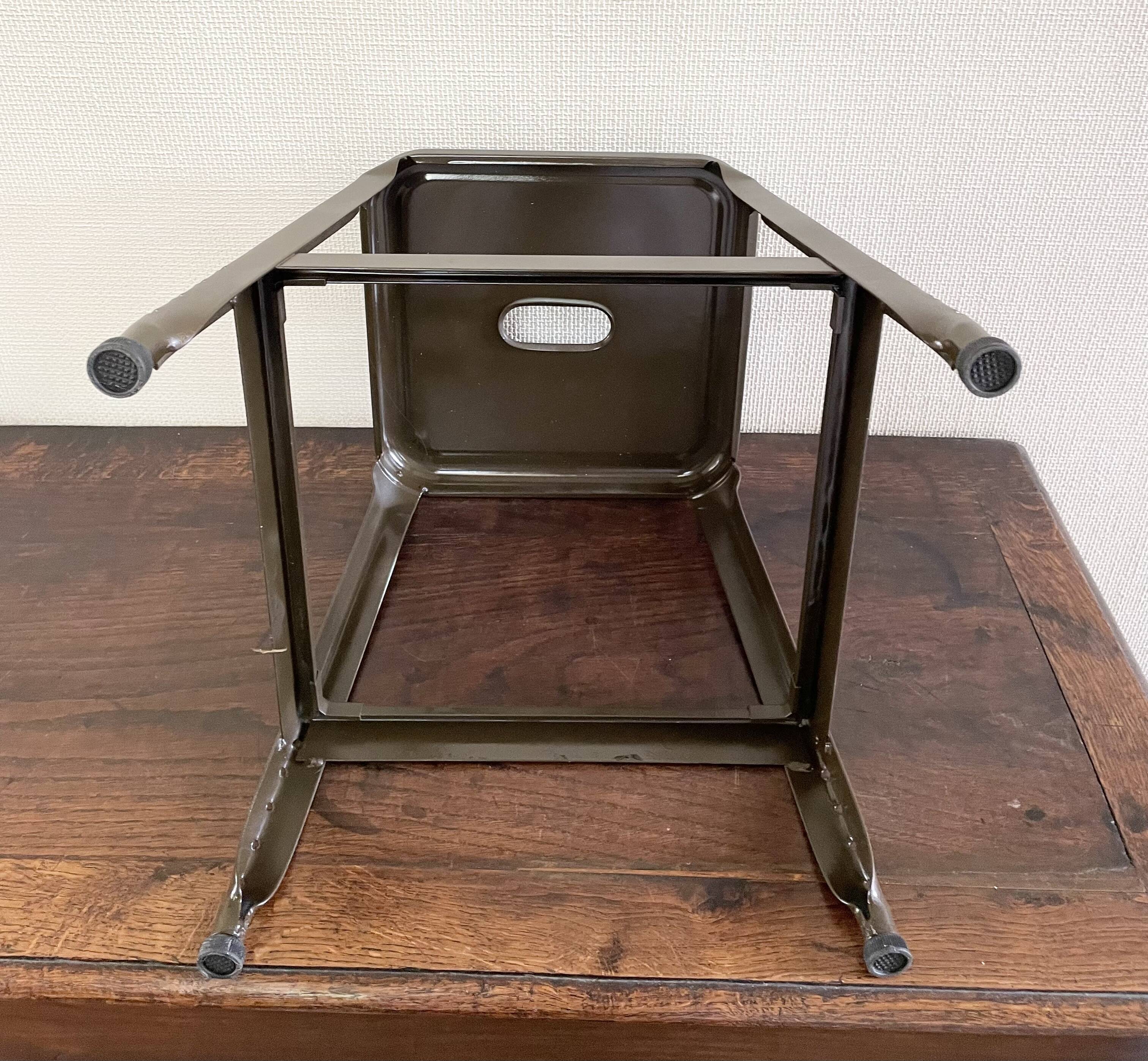 Tabouret métal