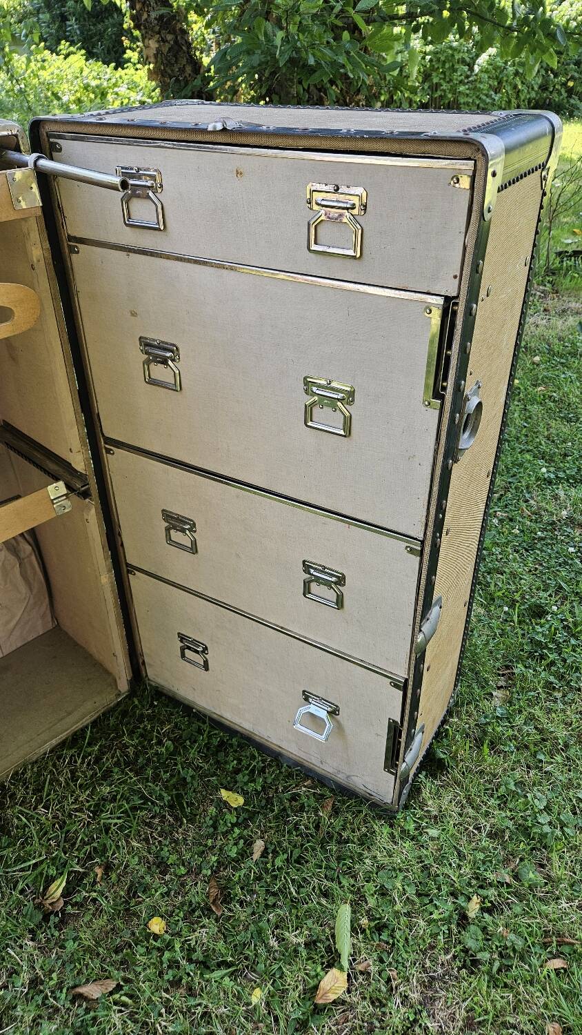 Cabin trunk travel innovation car trunk