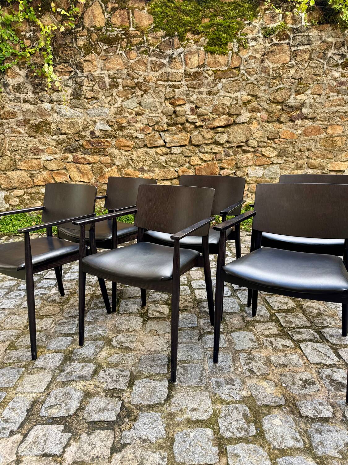 Happy Chairs Andreu World Lievore Altherr Molina