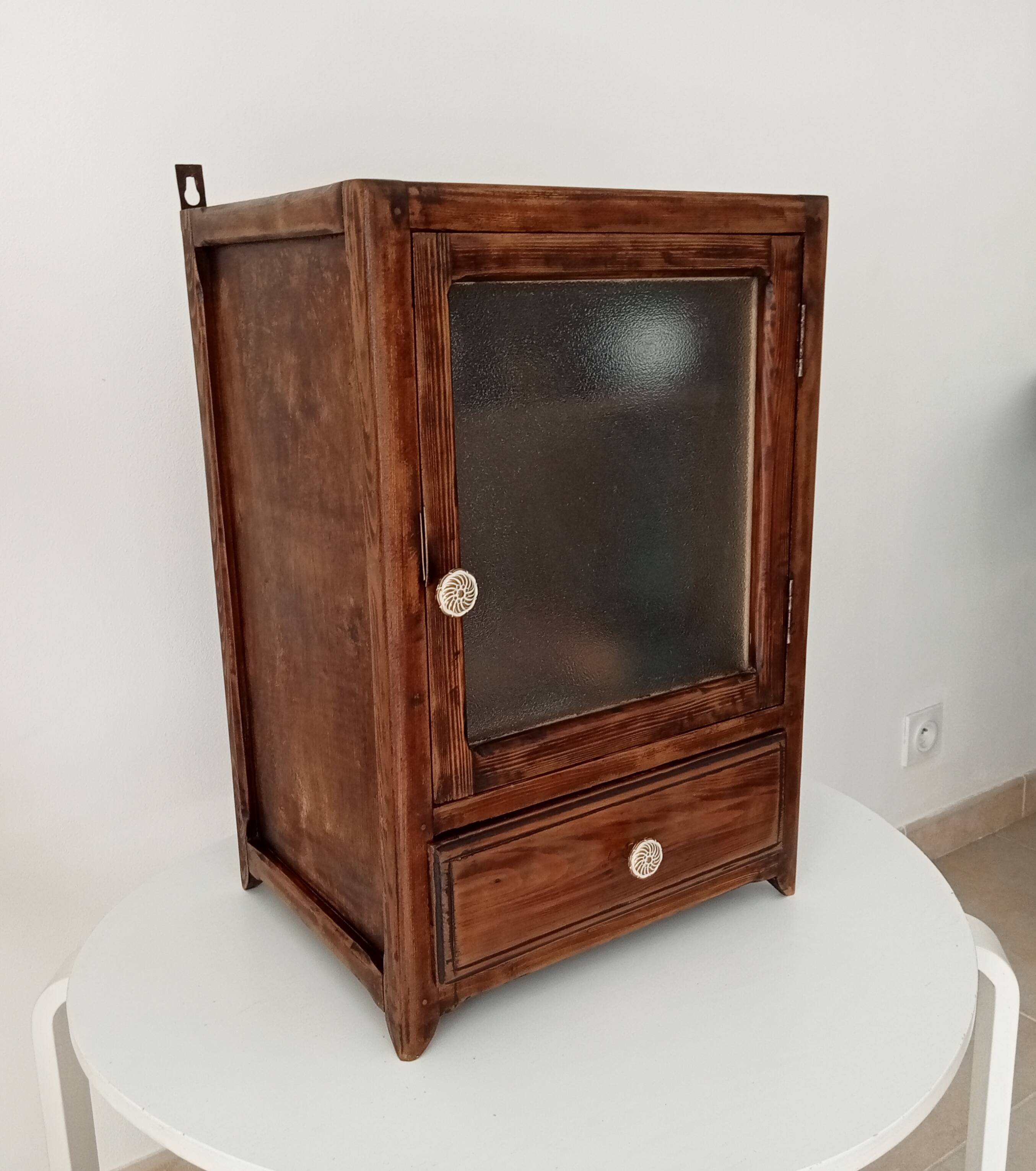 Medicine cabinet, 30s/40s oak bathroom cabinet