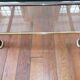 Table basse en métal, laiton et verre - Années 60-70.