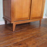 Wardrobe sliding doors