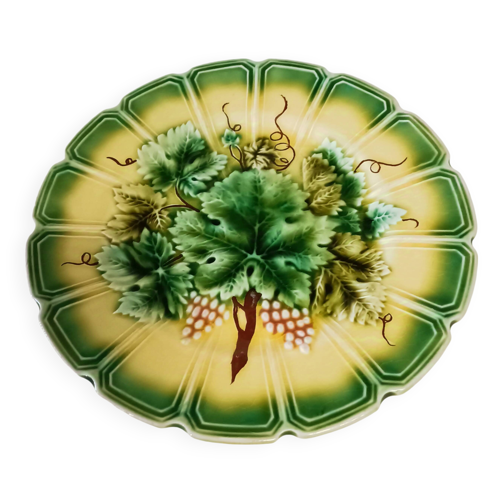 Sarreguemines barbotine plate