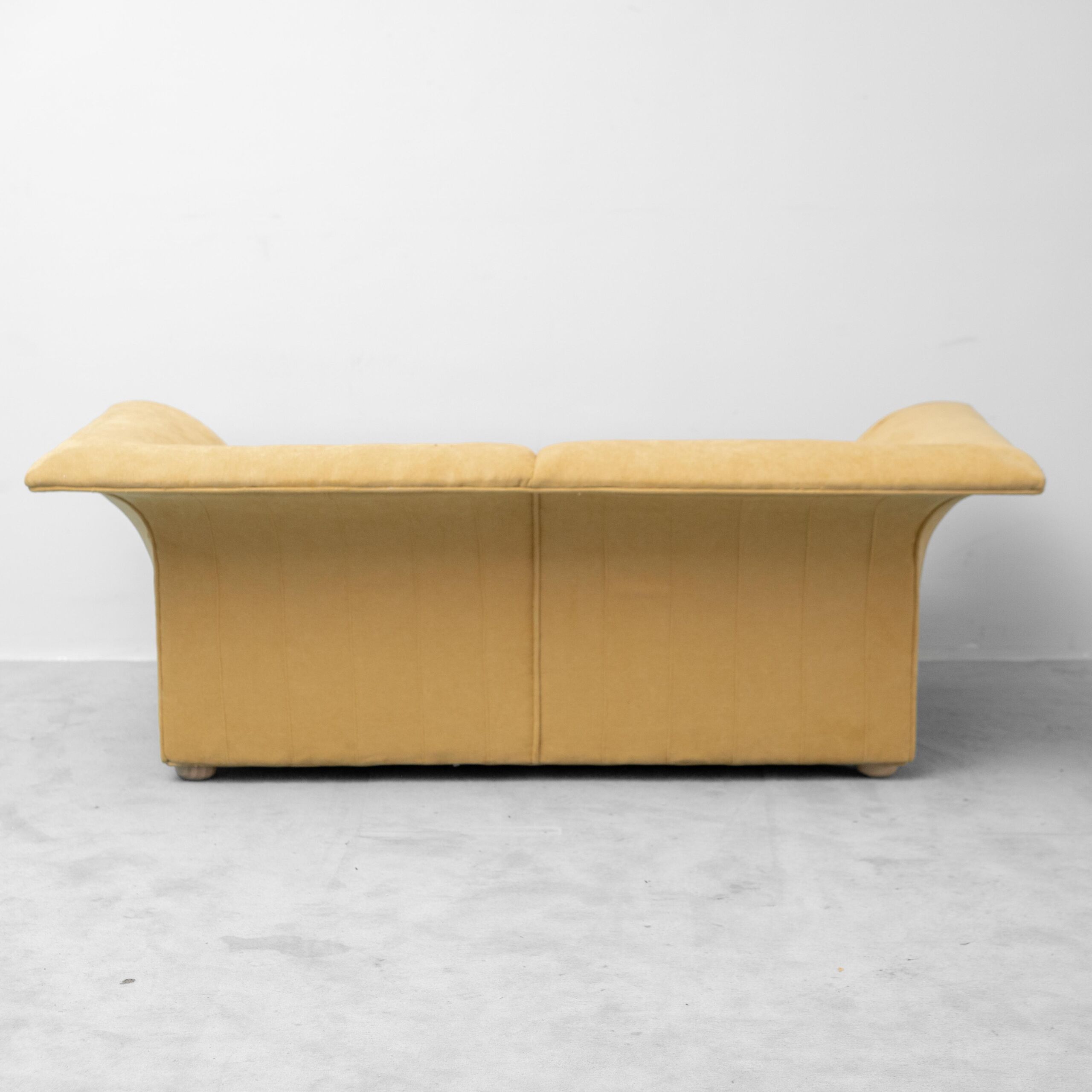 Sofa Loto par Luigi Massoni pour Poltrona Frau, Italie, vintage 1976